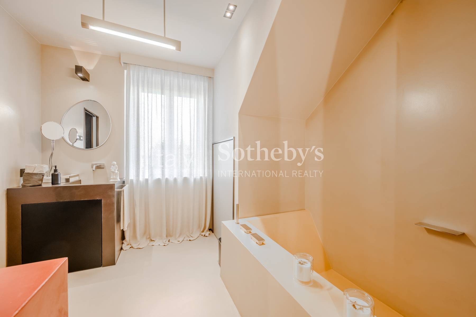  Apartment in a Historic Villa with a View of Lake Maggiore - 物件實景