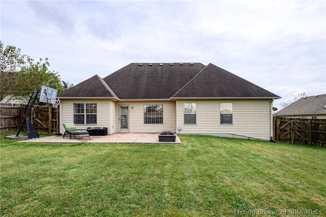 Timberfield Ct, Sellersburg, IN 47172 #1