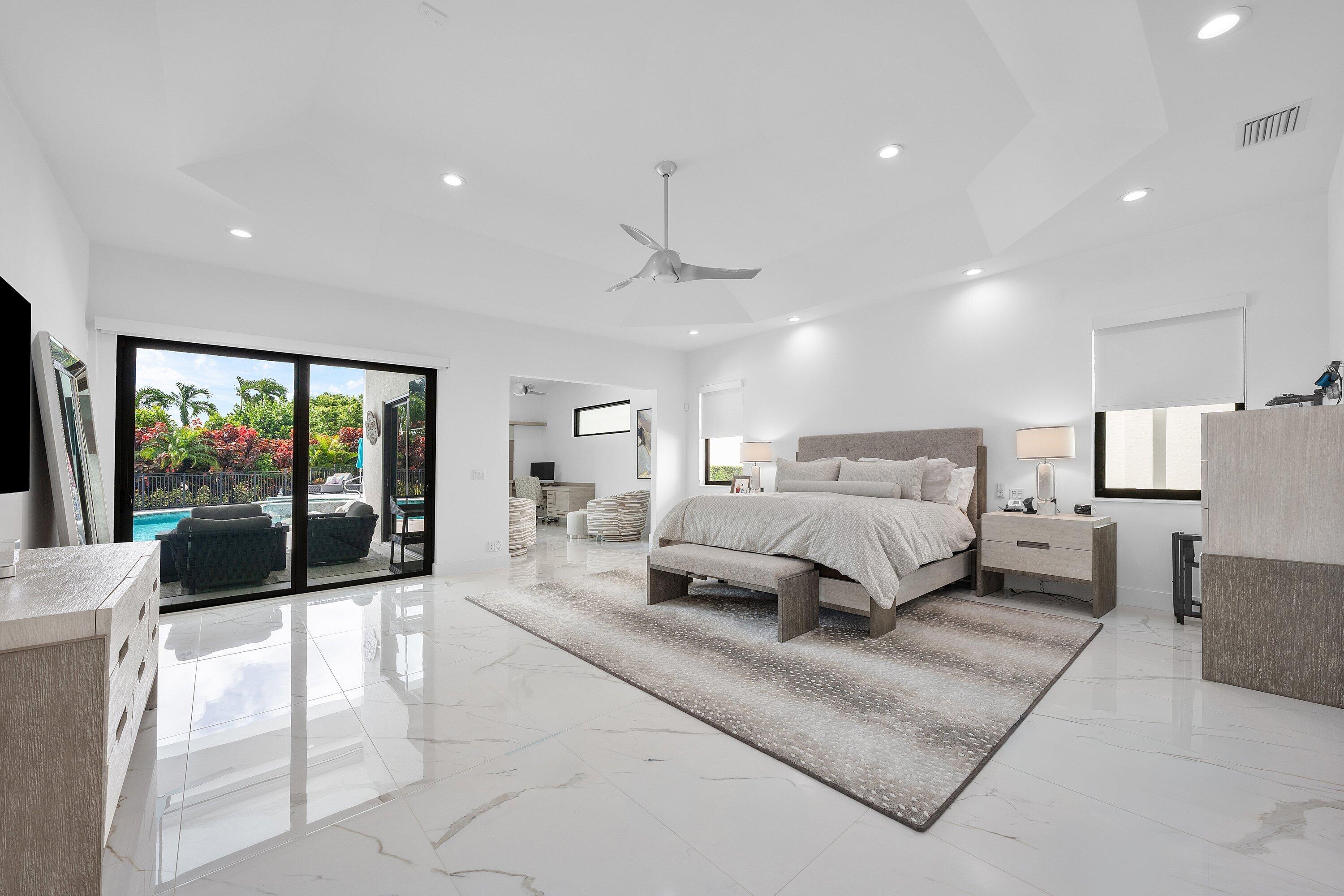 Boca Raton, Florida, 33487, United States, 5 Bedrooms Bedrooms, ,5 BathroomsBathrooms,Residential,For Sale,1995624