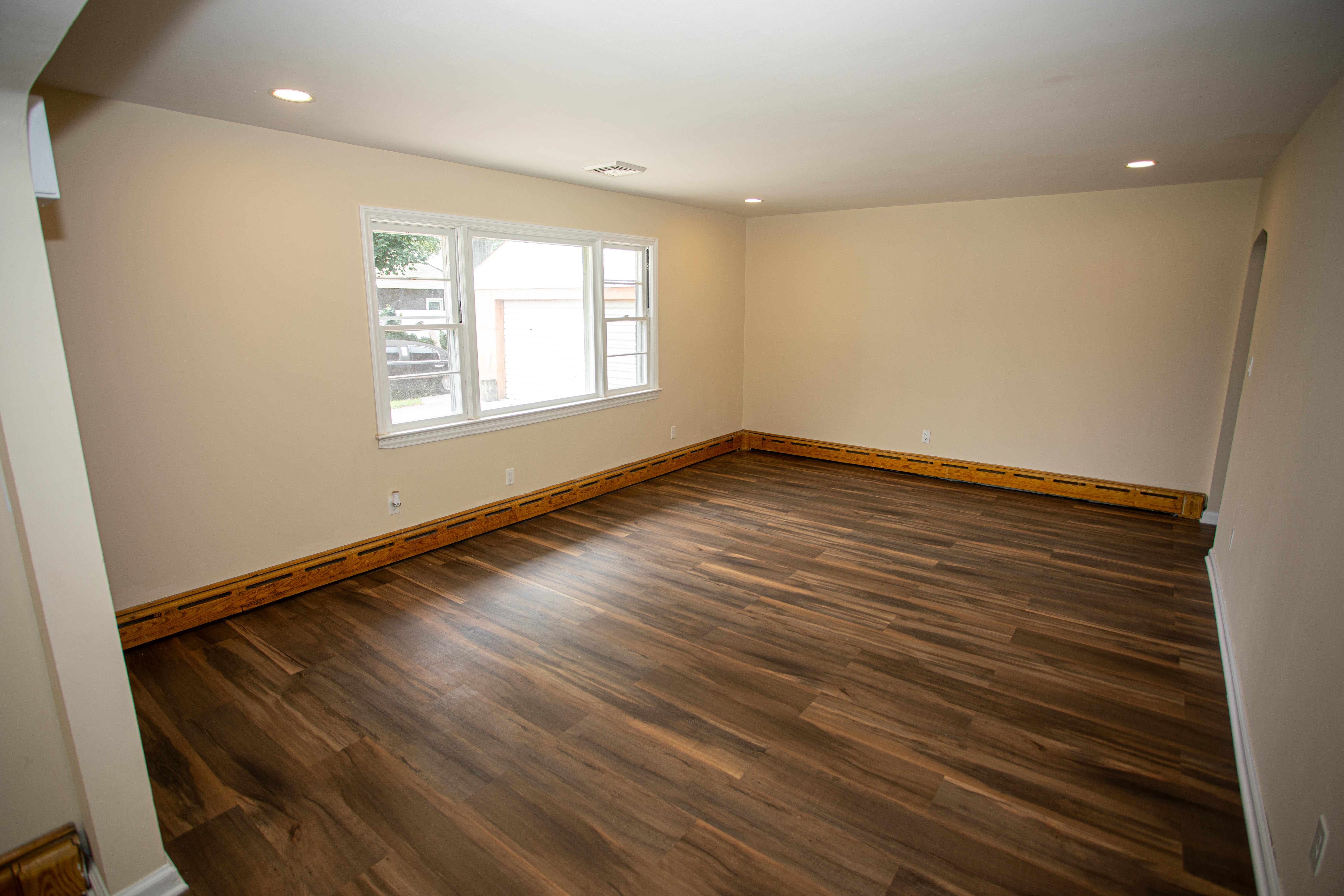 1220 - South Amboy, New Jersey, 08879, United States, 3 Bedrooms Bedrooms, ,2 BathroomsBathrooms,Residential,For Sale,1983627