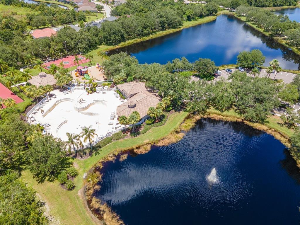 Bradenton, Florida, 34212, United States, 4 Bedrooms Bedrooms, ,4 BathroomsBathrooms,Residential,For Sale,1908693