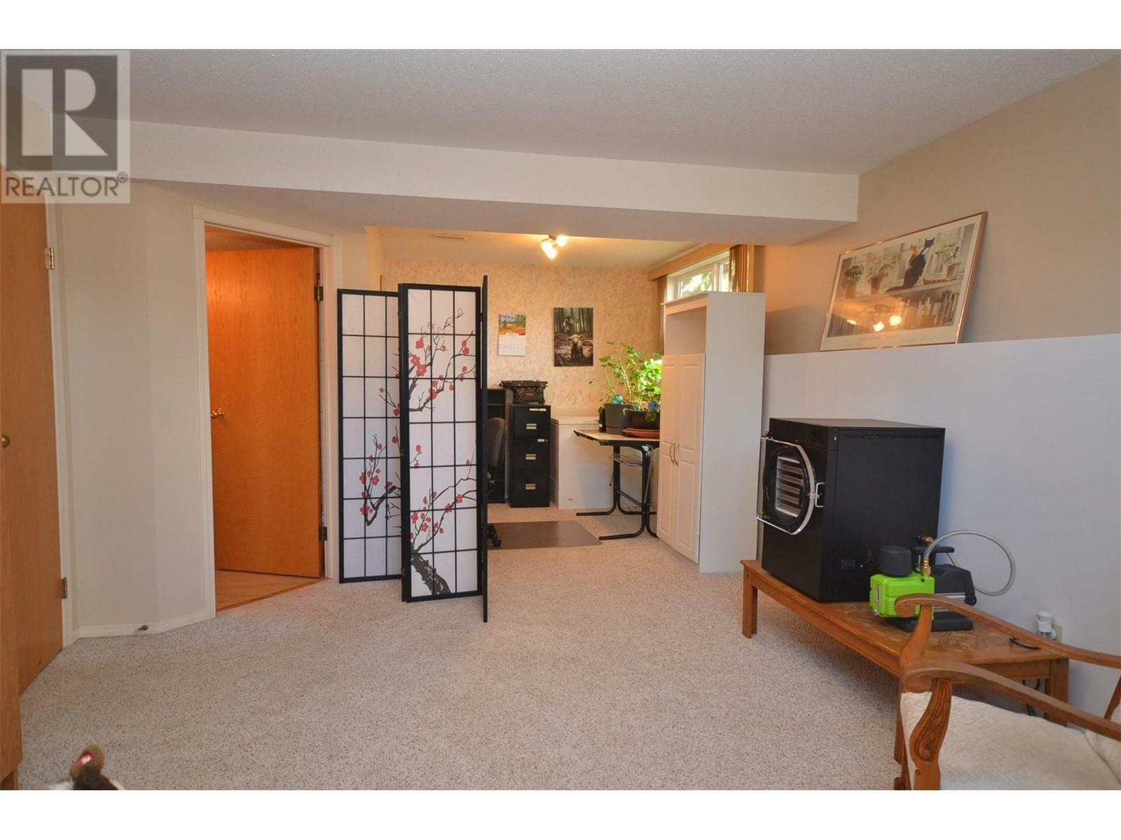 VERNON, British Columbia, V1T 8N5, CA, 3 Bedrooms Bedrooms, ,2 BathroomsBathrooms,Residential,For Sale,1838513