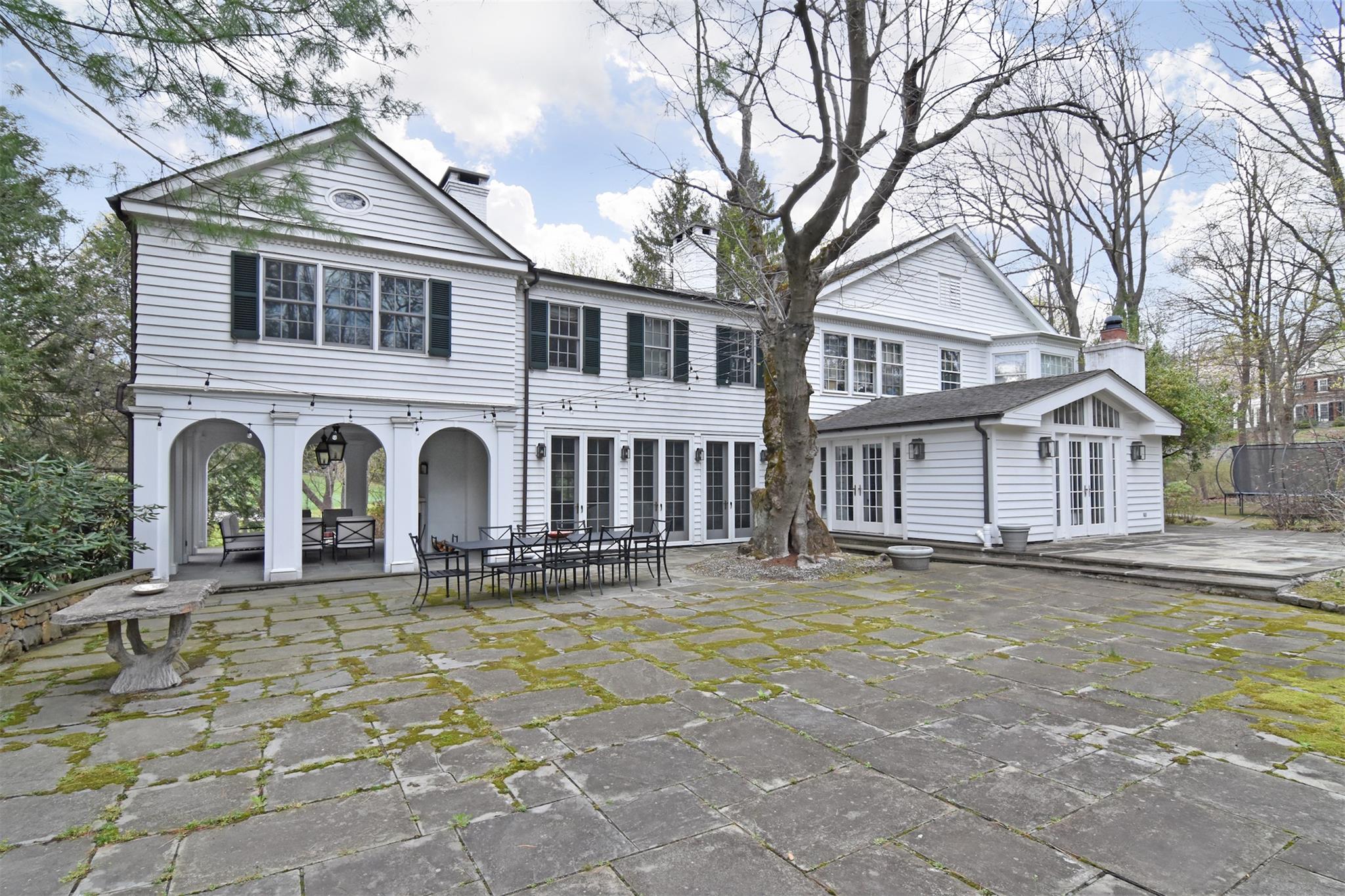 Dobbs Ferry, New York, 10522, United States, 5 Bedrooms Bedrooms, ,5 BathroomsBathrooms,Residential,For Sale,1793718