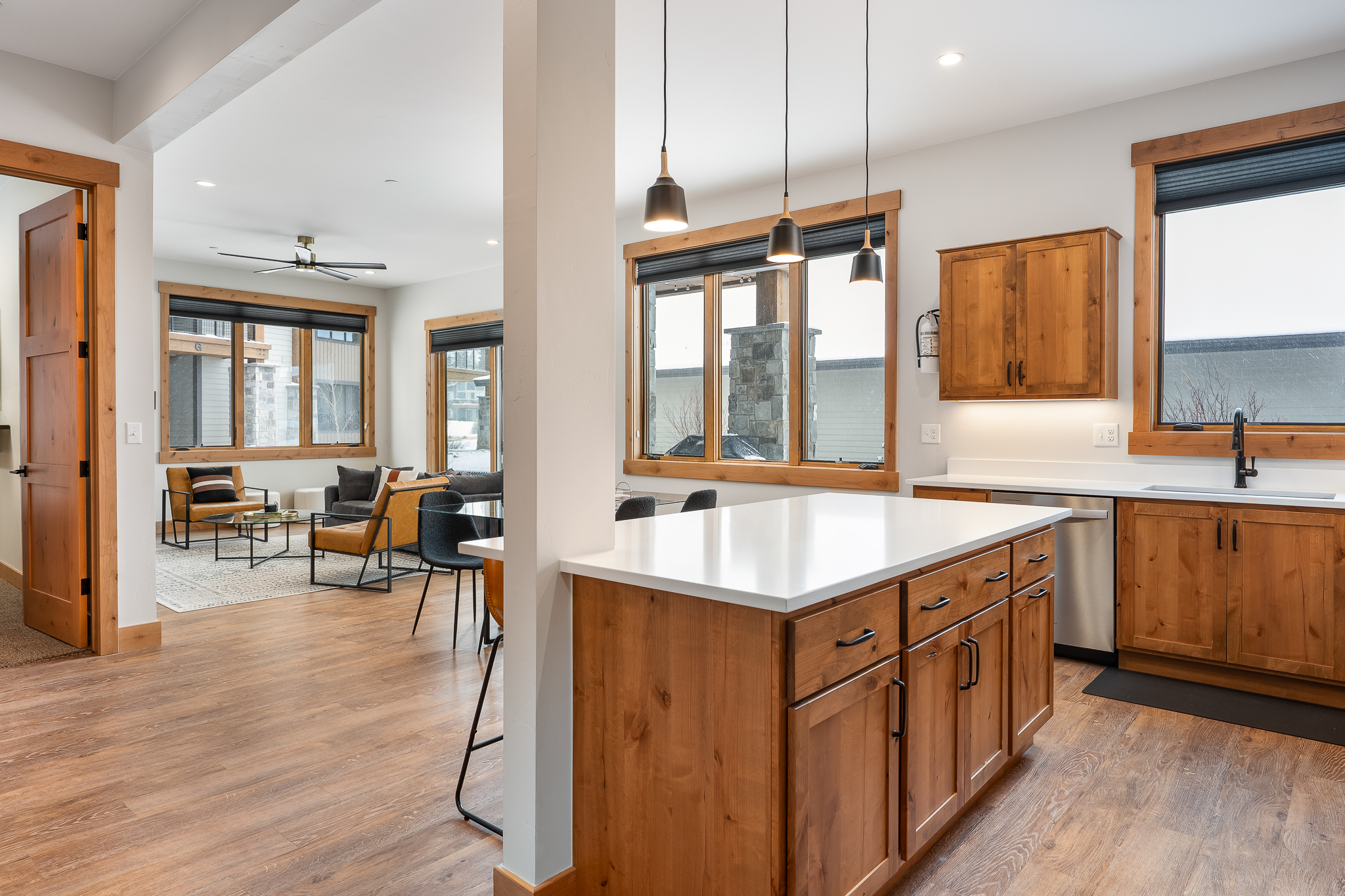  Fully Furnished Luxury Condo in Grand Park - 物件實景