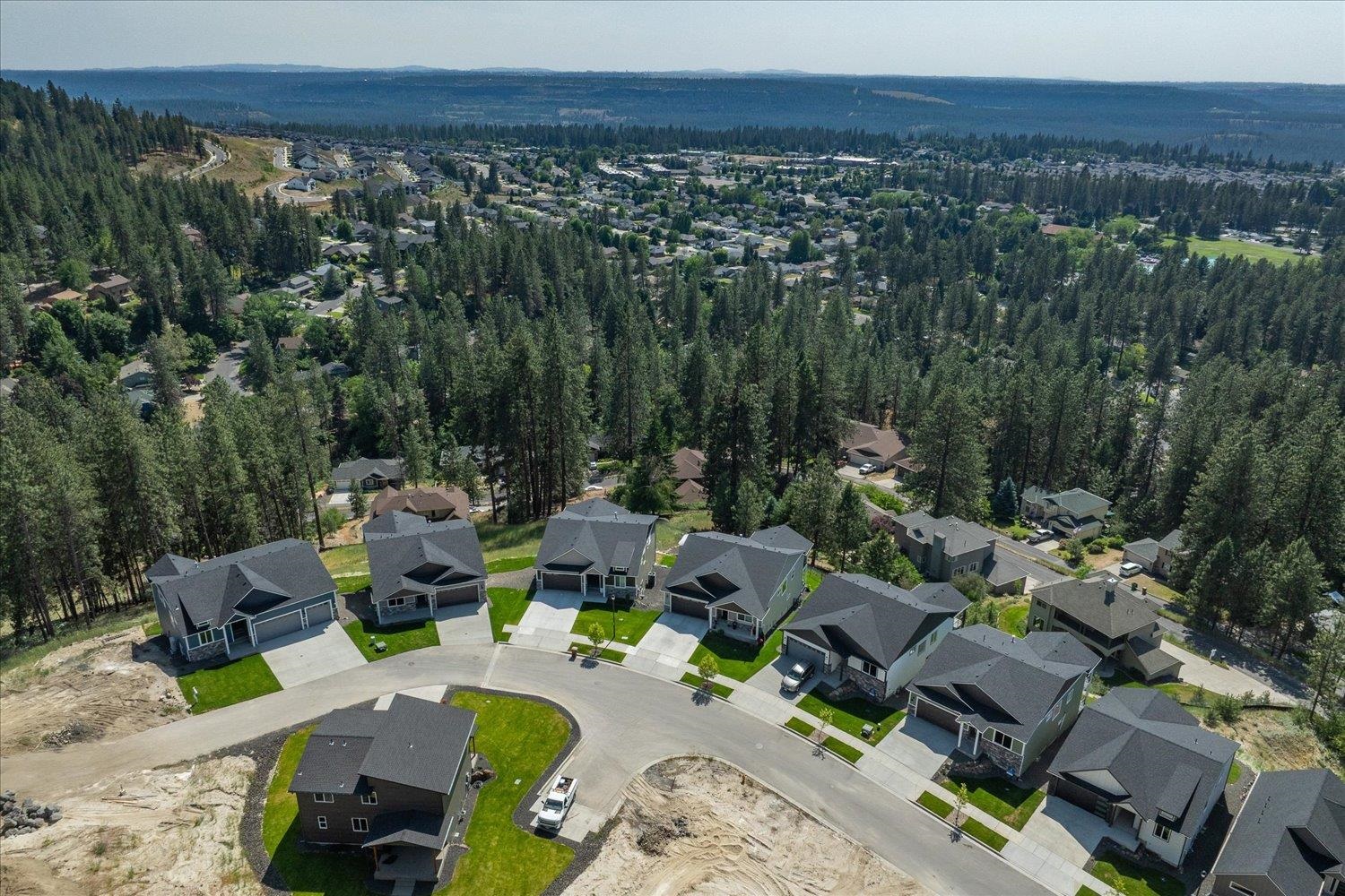 Spokane, Washington, 99208, United States, 4 Bedrooms Bedrooms, ,3 BathroomsBathrooms,Residential,For Sale,1940467