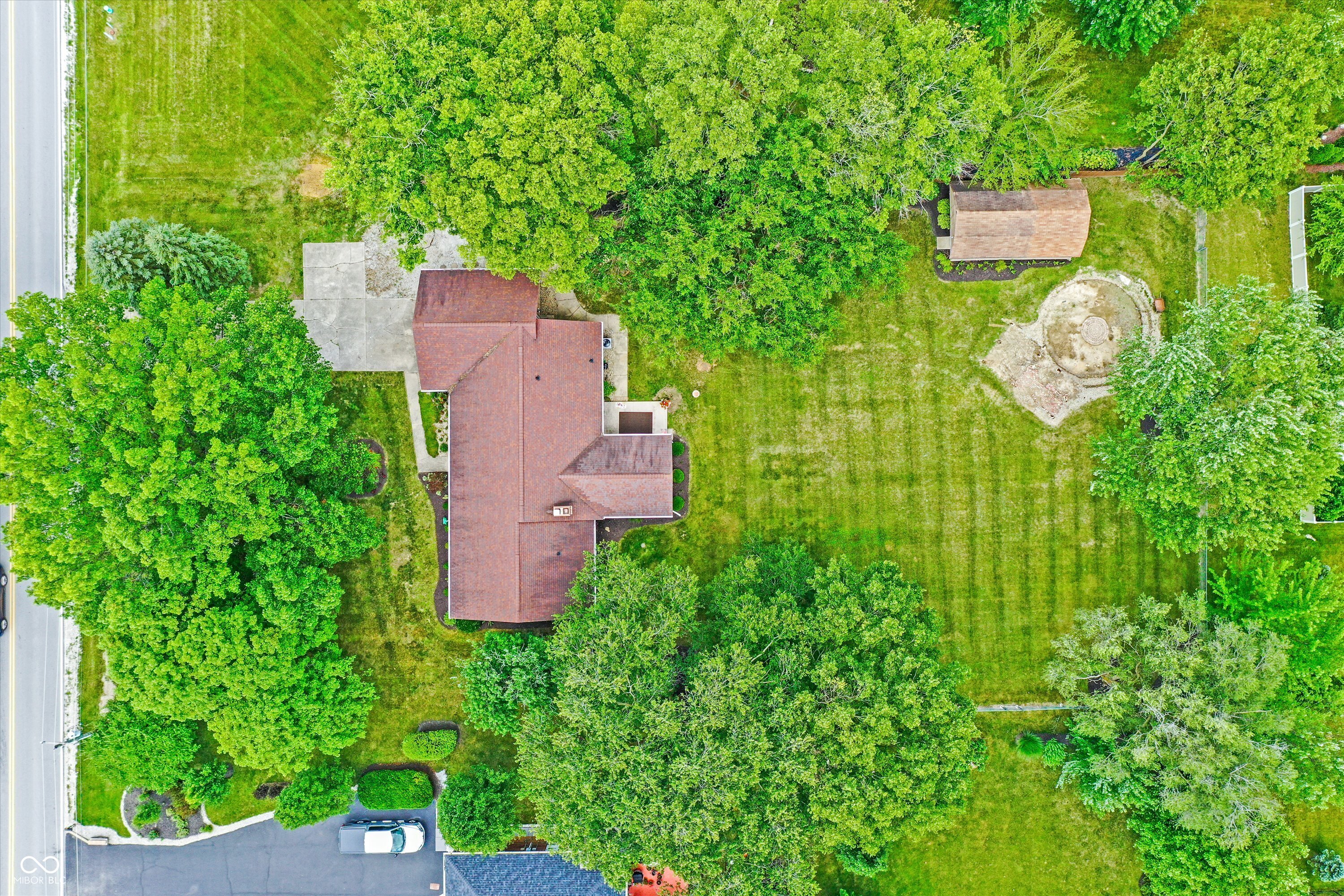 Zionsville, Indiana, 46077, United States, 3 Bedrooms Bedrooms, ,3 BathroomsBathrooms,Residential,For Sale,1975998