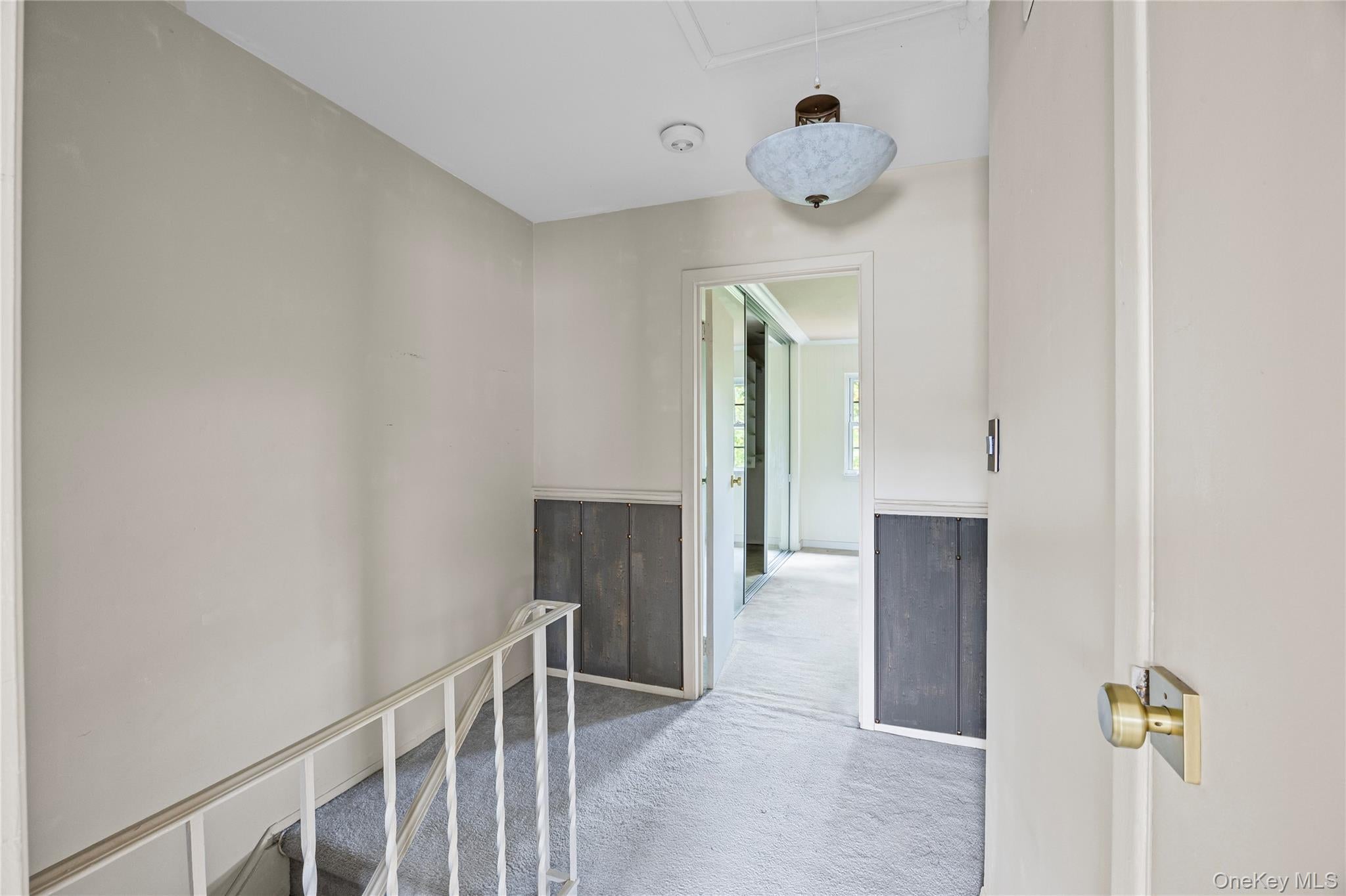 Huntington Station, New York, 11746, United States, 2 Bedrooms Bedrooms, ,2 BathroomsBathrooms,Residential,For Sale,1981328