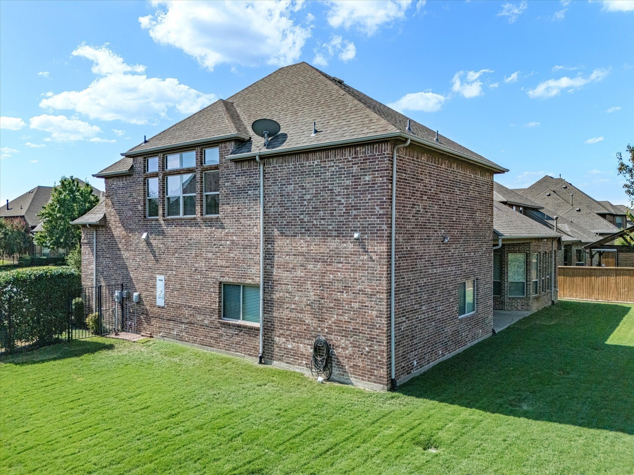 Trophy Club, Texas, 76262, United States, 4 Bedrooms Bedrooms, ,4 BathroomsBathrooms,Residential,For Sale,1982923