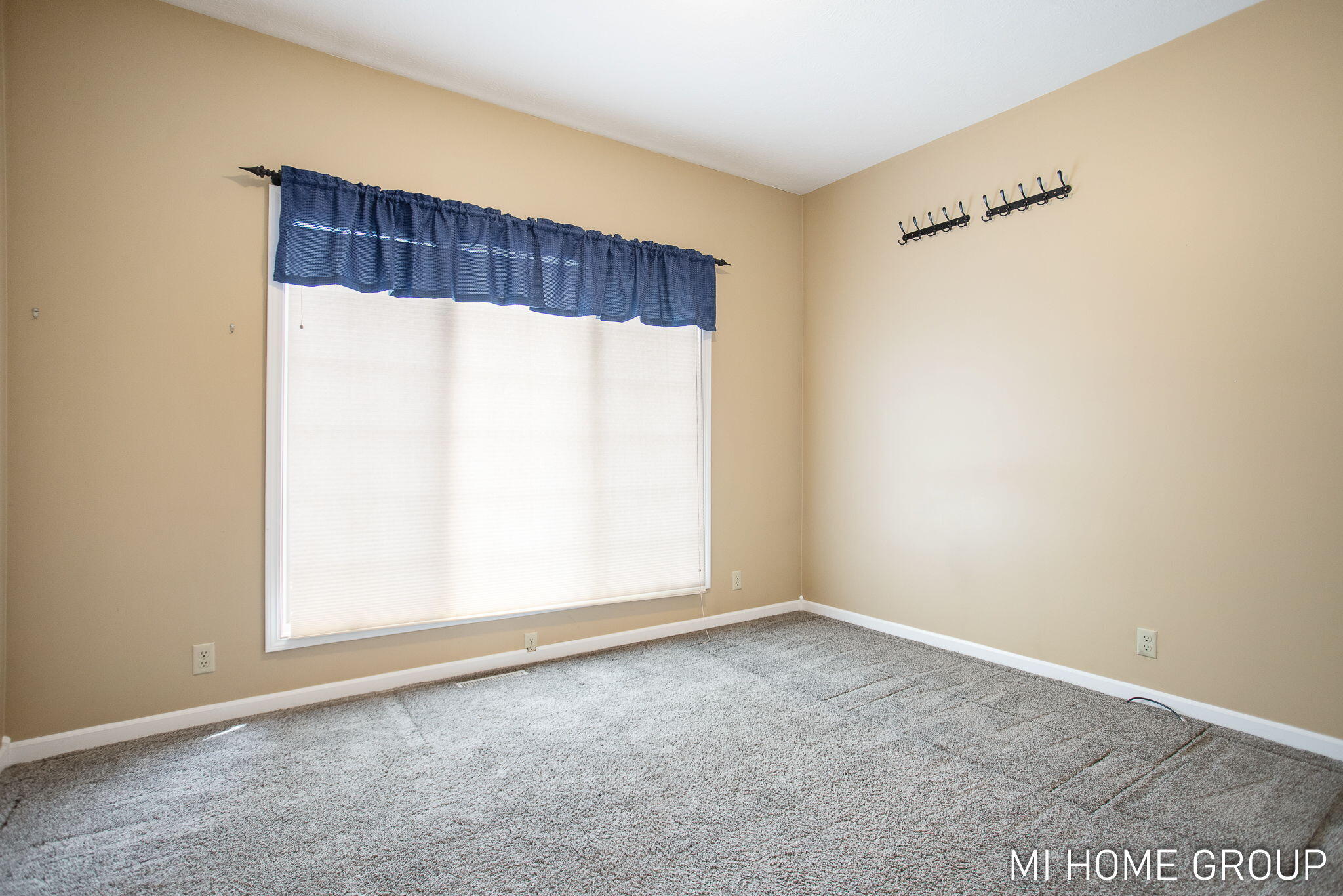 Holland, Michigan, 49424, United States, 4 Bedrooms Bedrooms, ,3 BathroomsBathrooms,Residential,For Sale,1849083