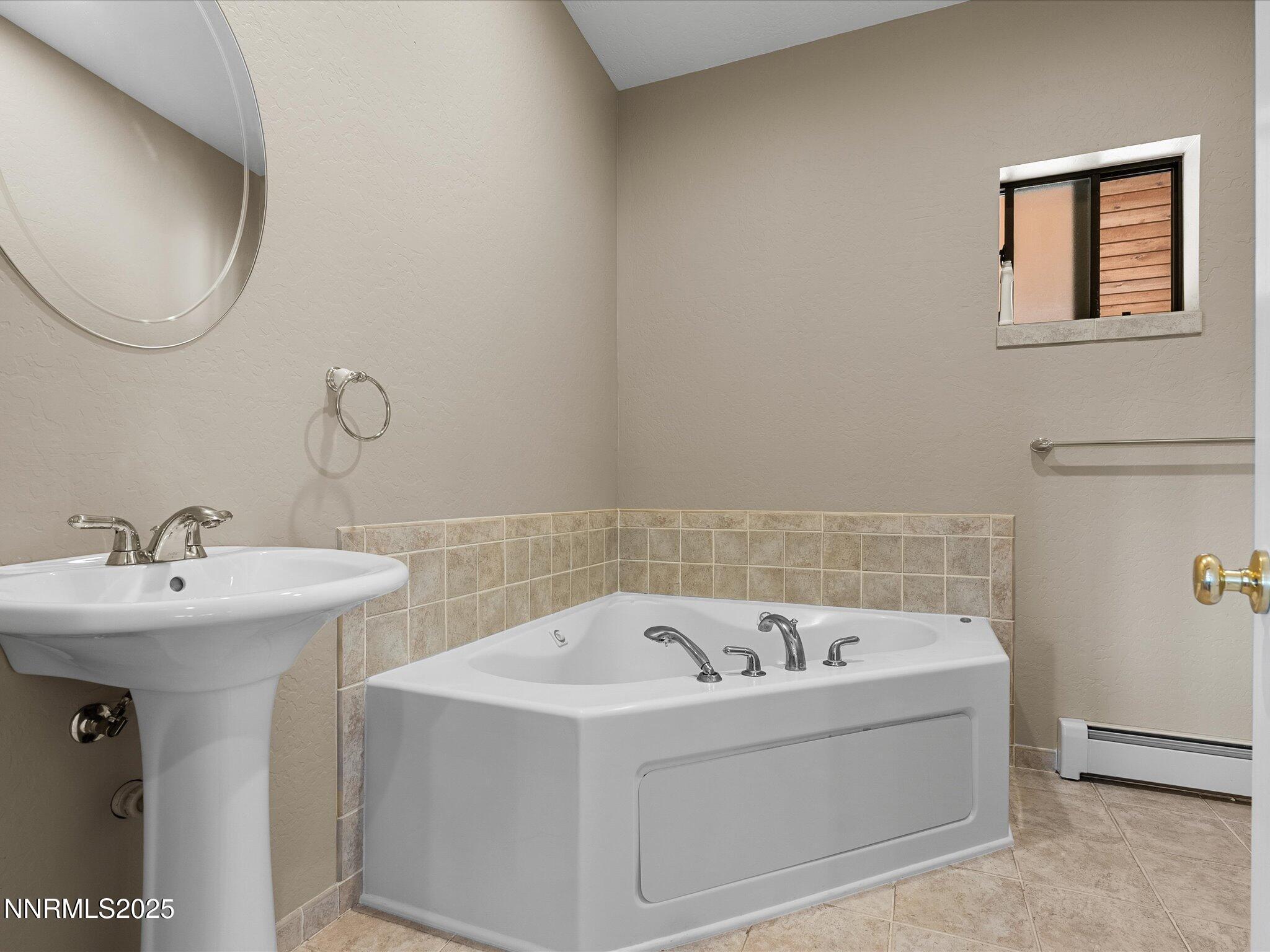 Zephyr Cove, Nevada, 89448, United States, 6 Bedrooms Bedrooms, ,6 BathroomsBathrooms,Residential,For Sale,1848960