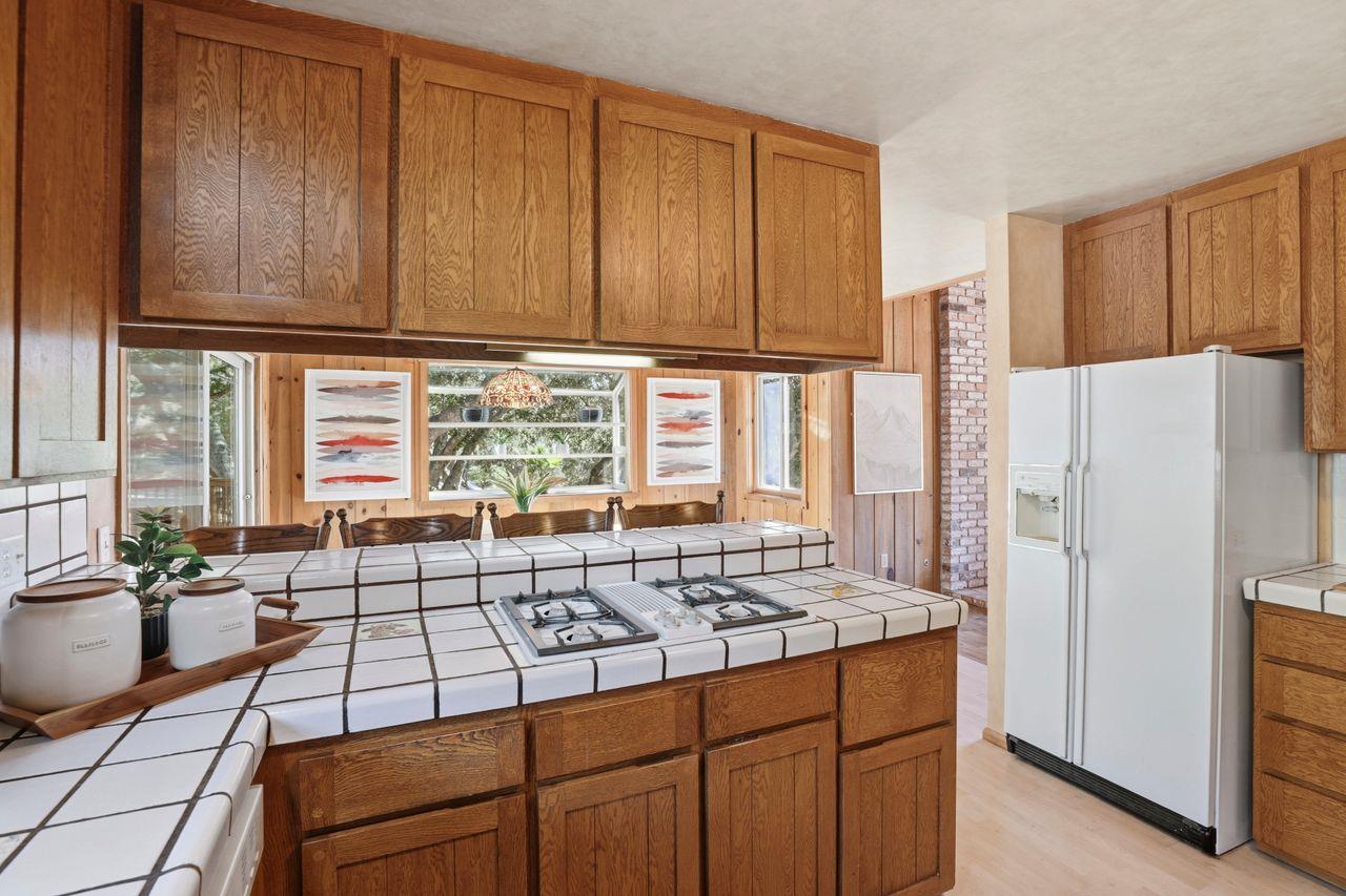 Carmel Valley, California, 93924, United States, 4 Bedrooms Bedrooms, ,3 BathroomsBathrooms,Residential,For Sale,1991028