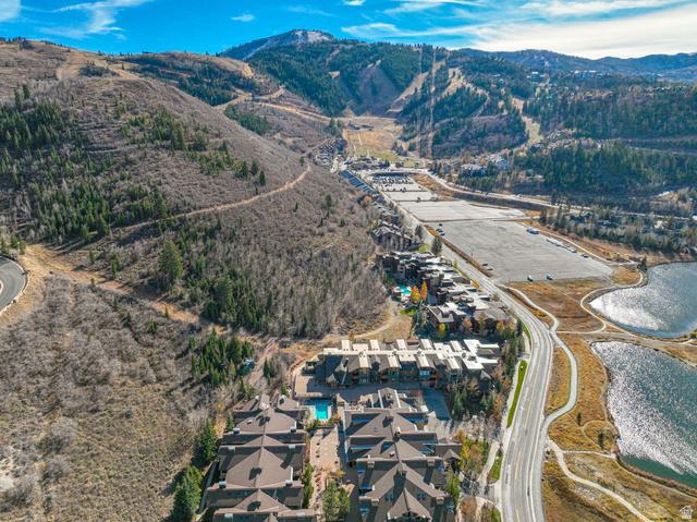 Park City, Utah, 84060, United States, 3 Bedrooms Bedrooms, ,4 BathroomsBathrooms,Residential,For Sale,1984614