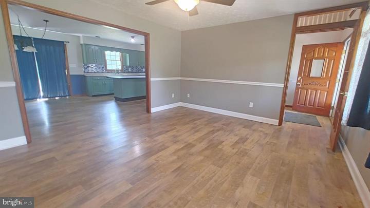 Callaway, Maryland, 20620, United States, 5 Bedrooms Bedrooms, ,4 BathroomsBathrooms,Residential,For Sale,1921246