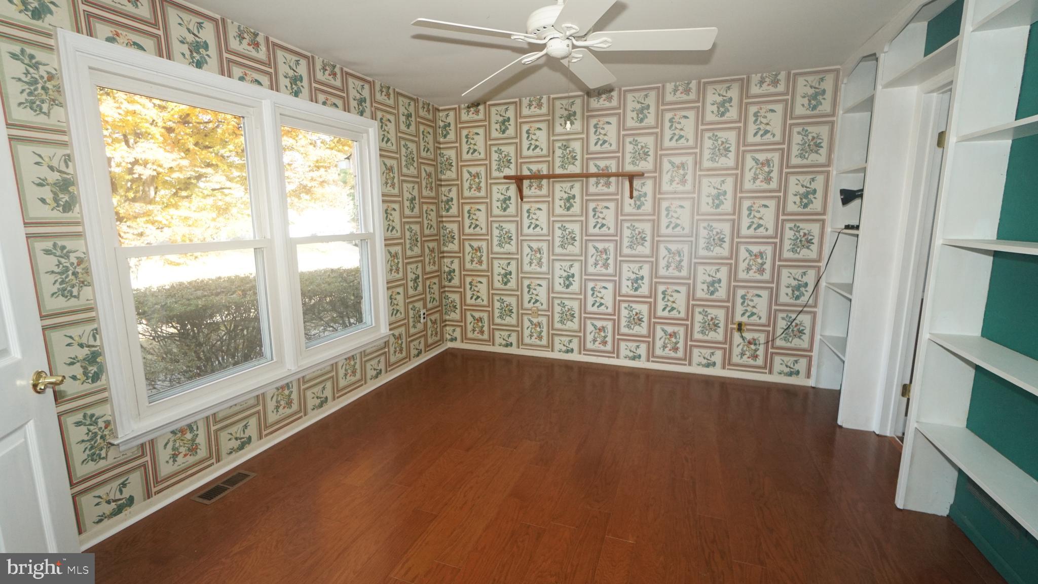 YARDLEY, Pennsylvania, 19067, United States, 4 Bedrooms Bedrooms, ,3 BathroomsBathrooms,Residential,For Sale,1988556