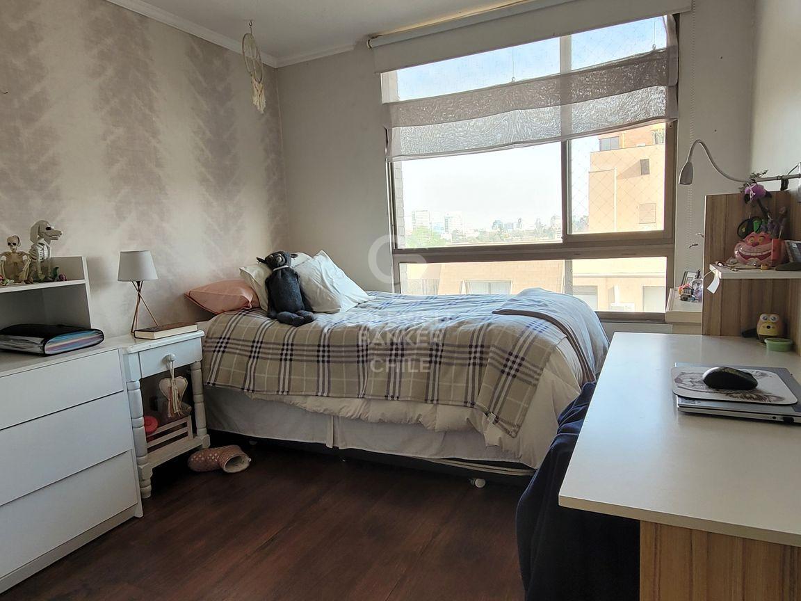 Vitacura, Chile, 4 Bedrooms Bedrooms, ,4 BathroomsBathrooms,Residential,For Sale,1941944