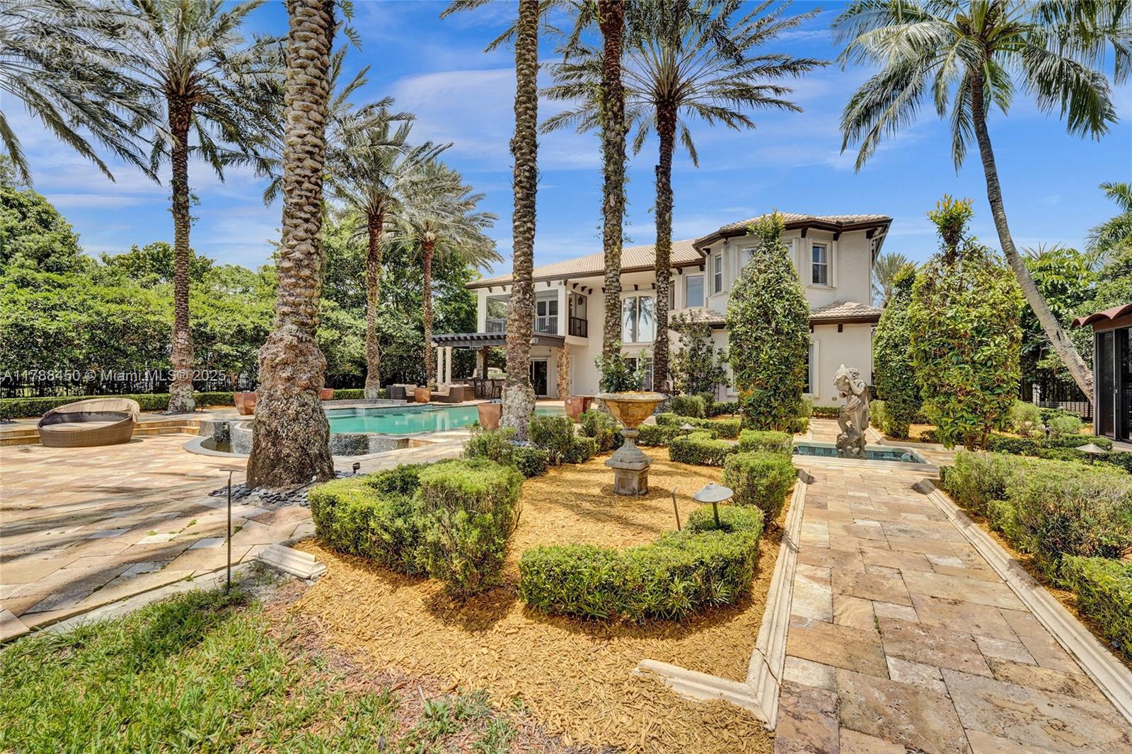 Davie, Florida, 33330, United States, 6 Bedrooms Bedrooms, ,6 BathroomsBathrooms,Residential,For Sale,1908596