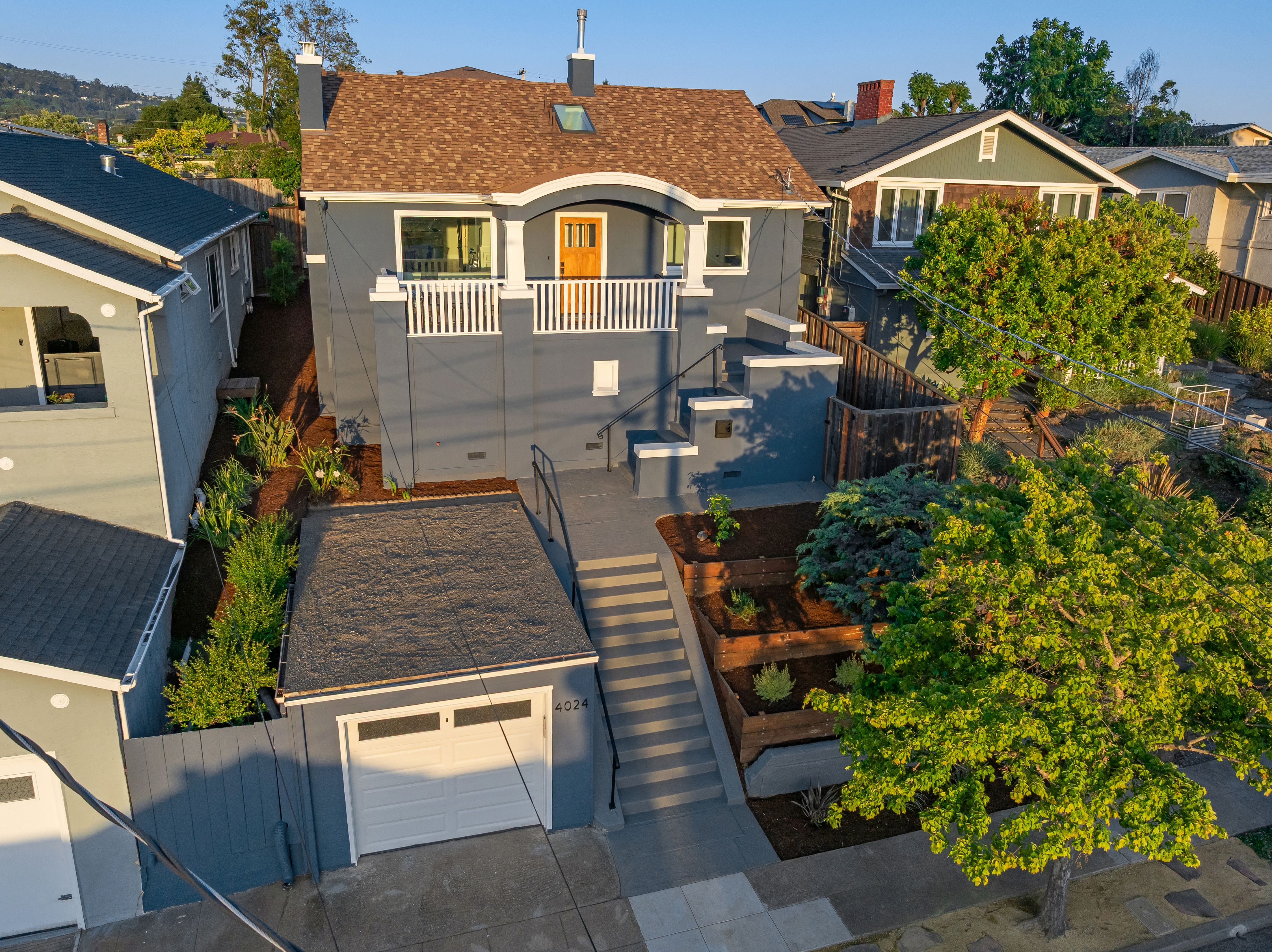  Exquisitely Renovated Craftsman in the Heart of Glenview - 物件實景