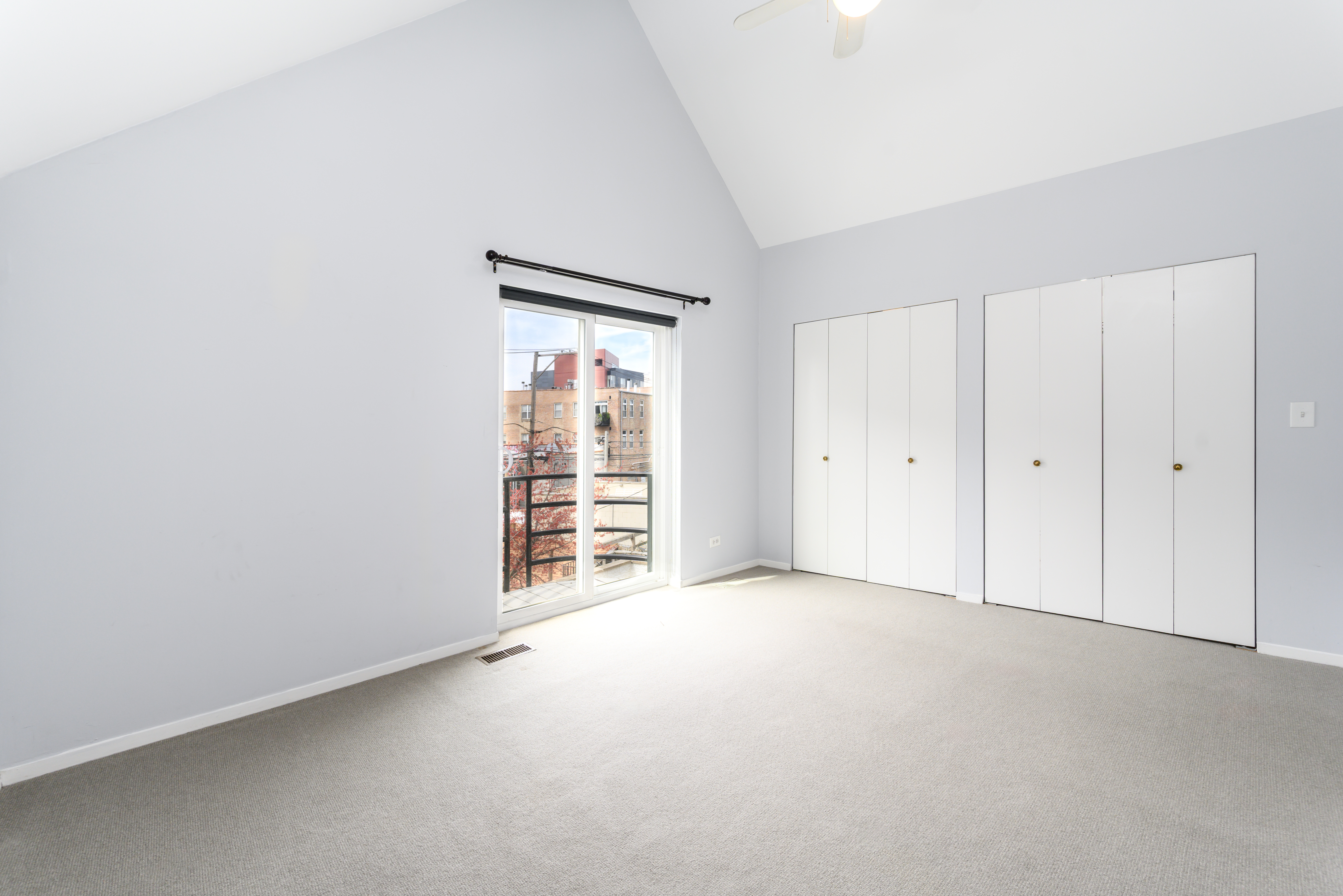  Discover Elevated Living in the Heart of Bucktown - 物件實景