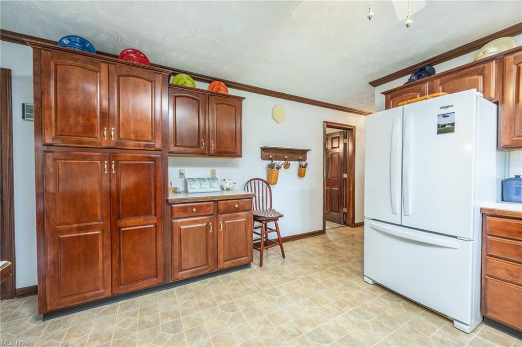New Matamoras, Ohio, 45767, United States, 3 Bedrooms Bedrooms, ,4 BathroomsBathrooms,Residential,For Sale,1915992
