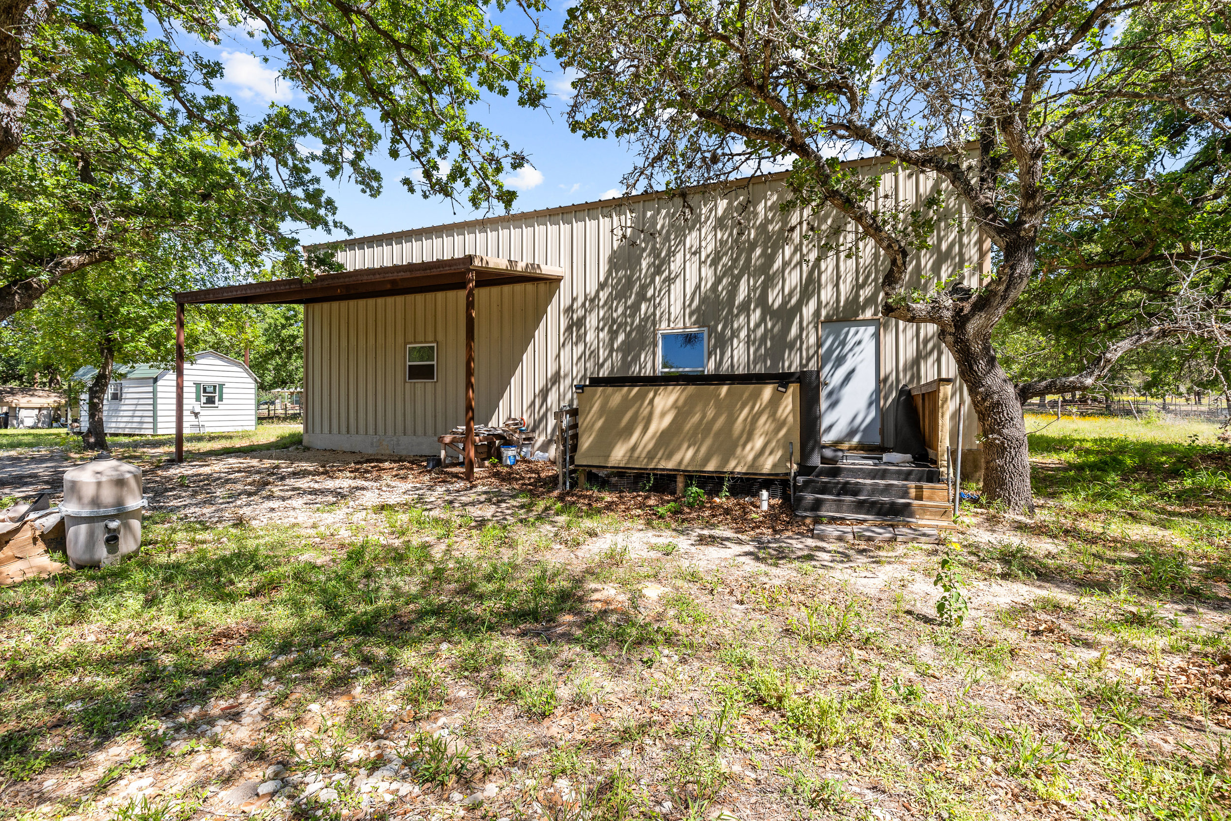 Adkins, Texas, 78101, United States, 4 Bedrooms Bedrooms, ,2 BathroomsBathrooms,Residential,For Sale,1979790