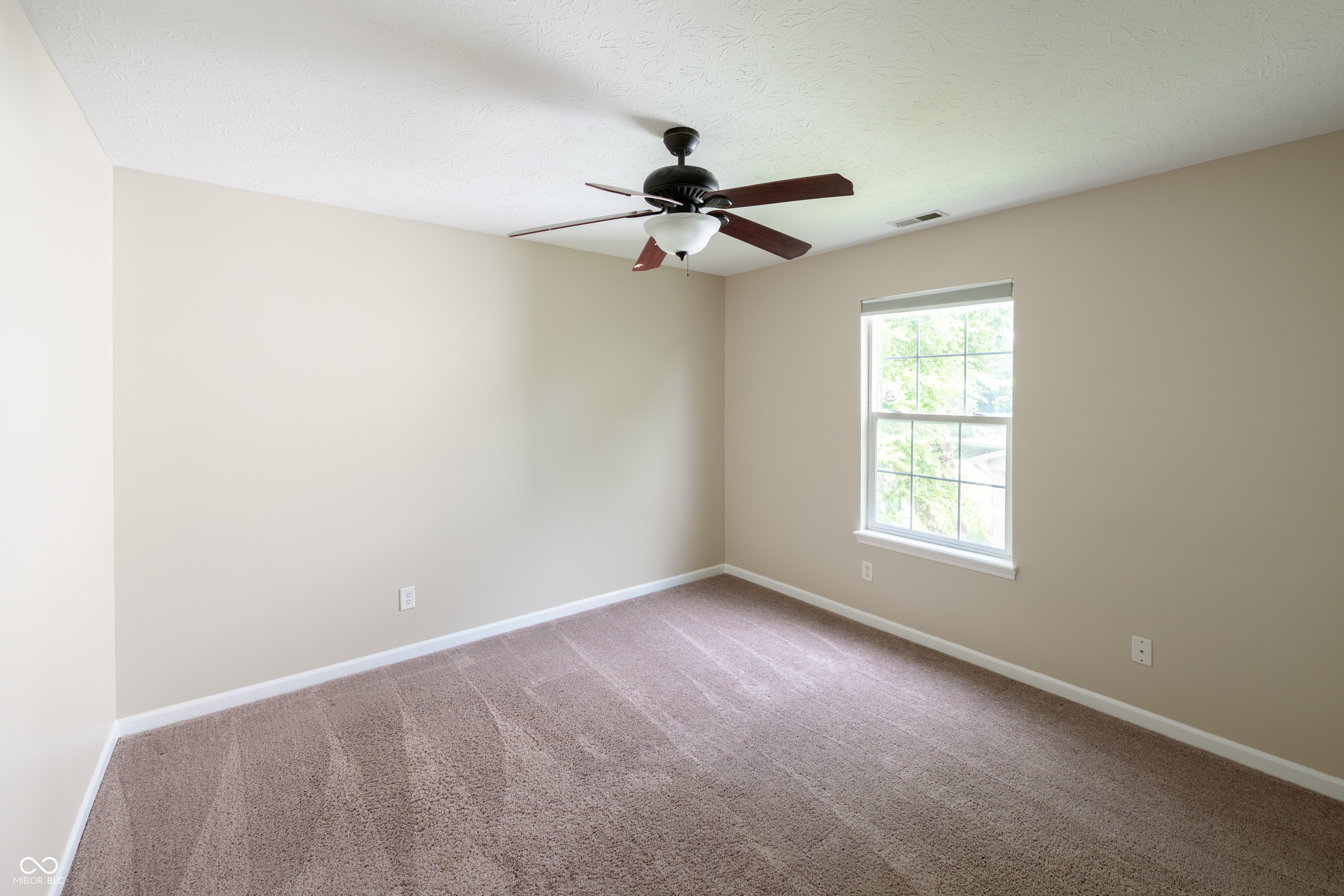 Carmel, Indiana, 46033, United States, 4 Bedrooms Bedrooms, ,4 BathroomsBathrooms,Residential,For Sale,1864271