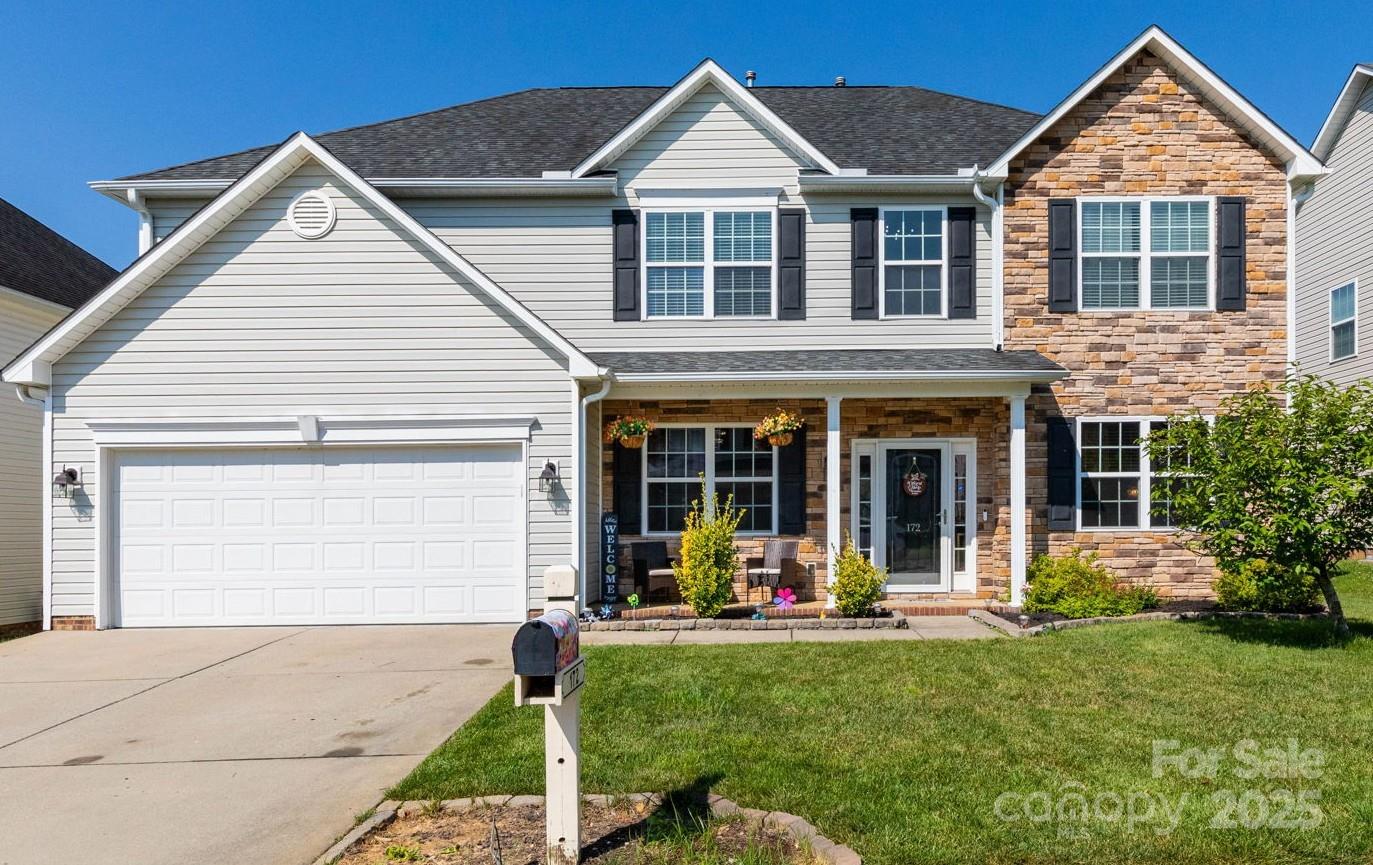 Fletcher, North Carolina, 28732, United States, 4 Bedrooms Bedrooms, ,3 BathroomsBathrooms,Residential,For Sale,1977769