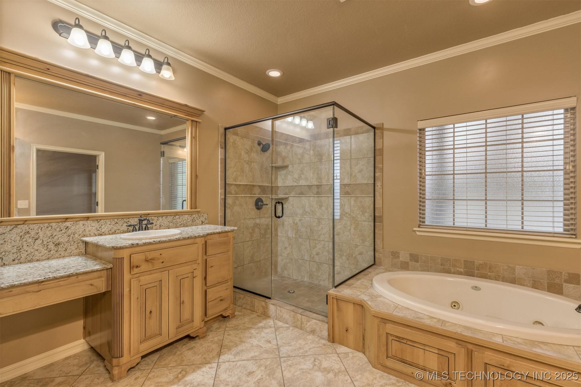 Broken Arrow, Oklahoma, 74014, United States, 4 Bedrooms Bedrooms, ,4 BathroomsBathrooms,Residential,For Sale,1921405
