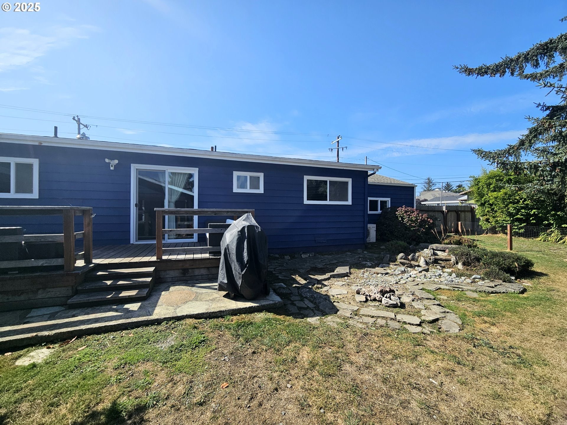 Brookings, Oregon, 97415, United States, 3 Bedrooms Bedrooms, ,3 BathroomsBathrooms,Residential,For Sale,1974179
