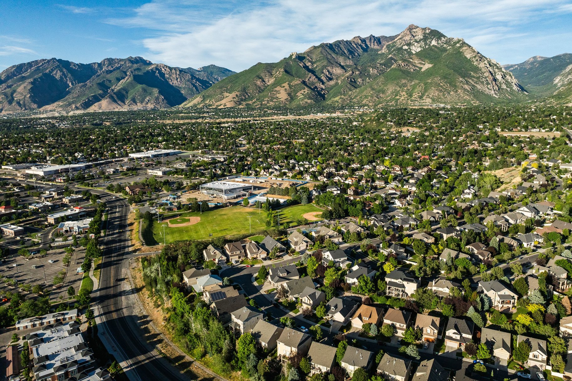  rocklin retreat where  majestic mountains meets city views - 物件實景
