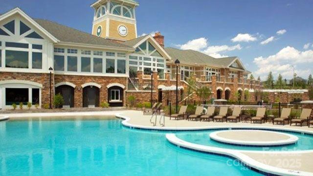 Fort Mill, South Carolina, 29707, United States, 3 Bedrooms Bedrooms, ,3 BathroomsBathrooms,Residential,For Sale,1901916