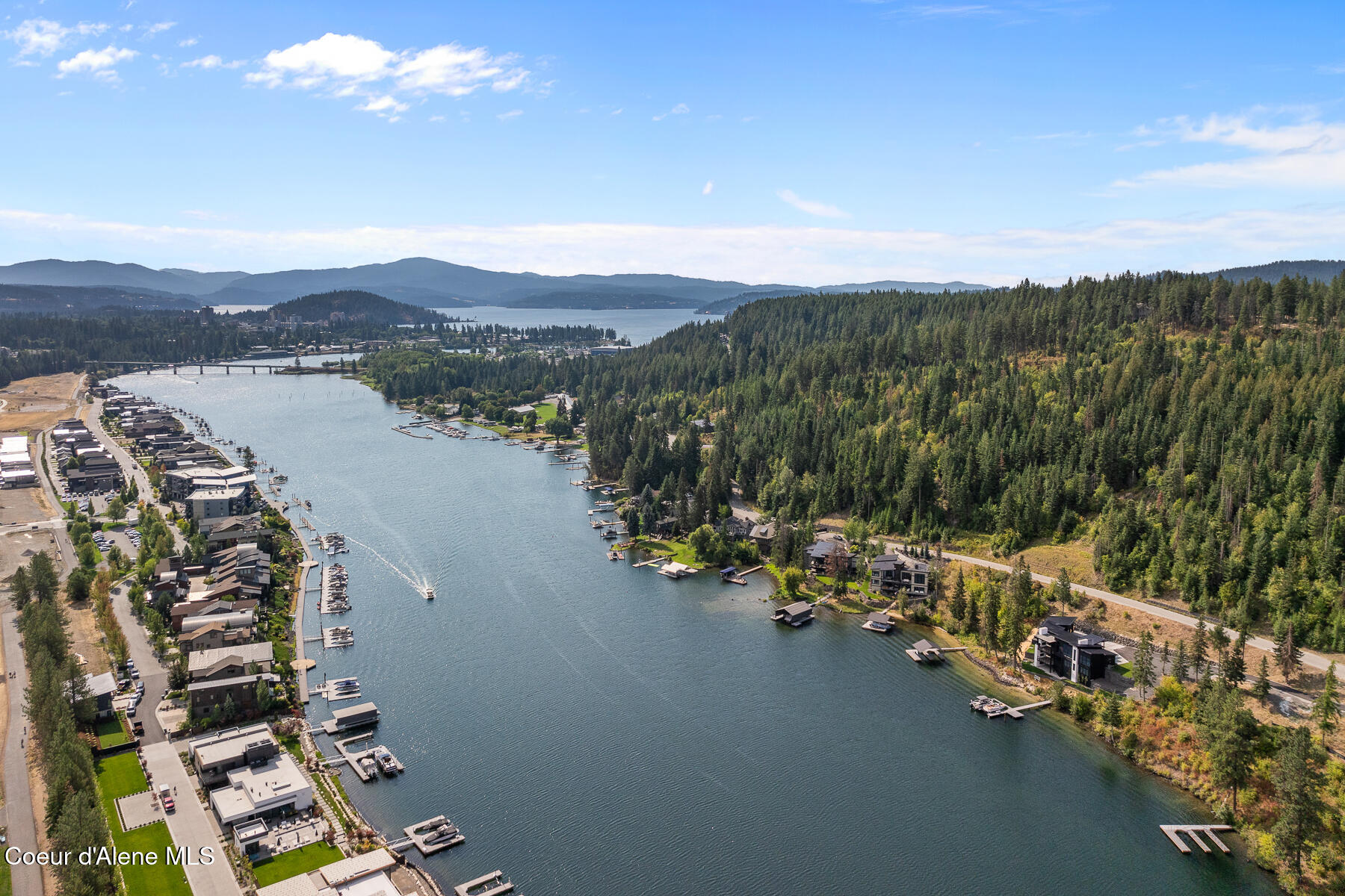 Coeur d'Alene, Idaho, 83814, United States, 5 Bedrooms Bedrooms, ,6 BathroomsBathrooms,Residential,For Sale,1920855