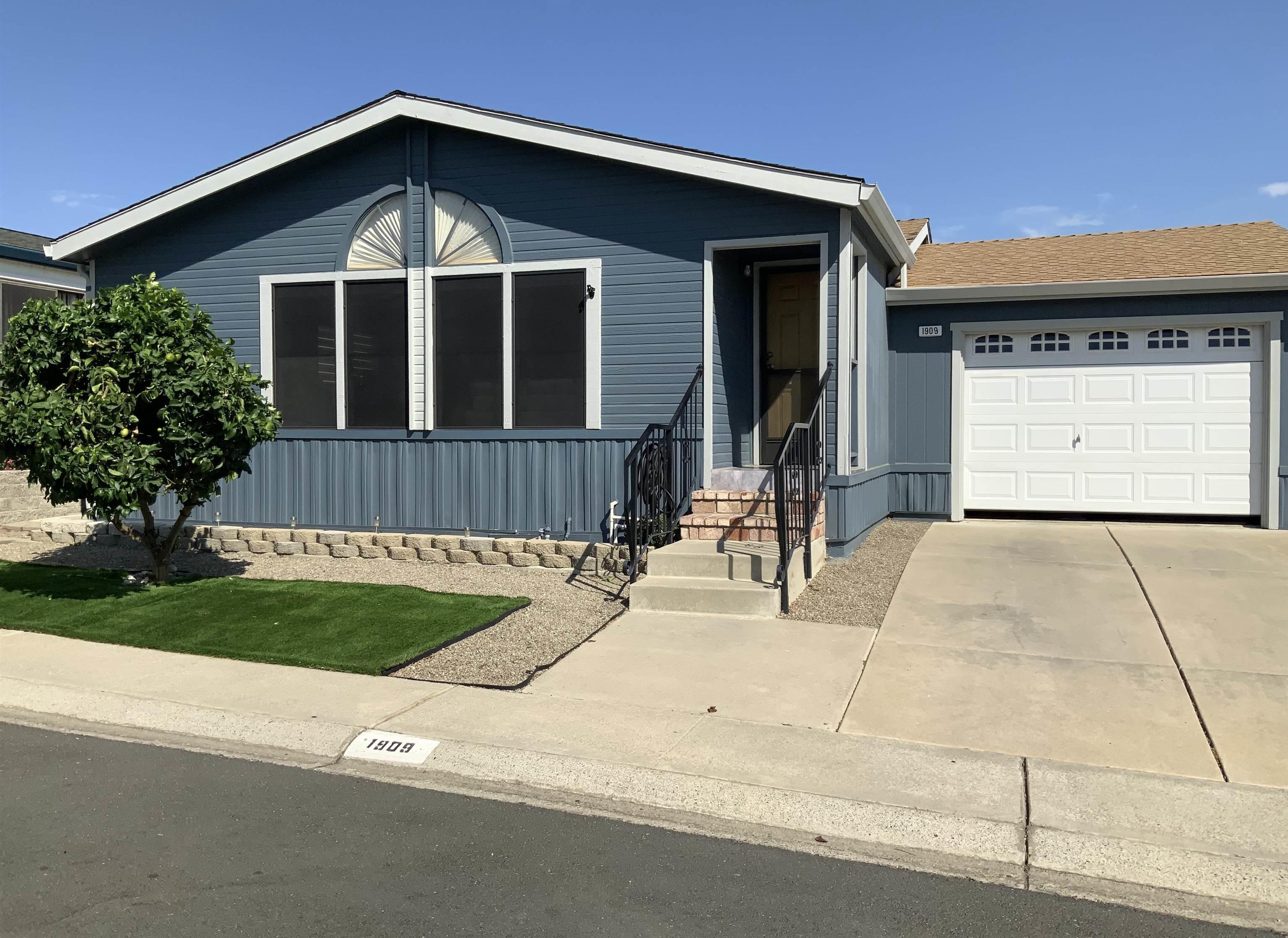 Strasbourg Ln, Antioch, CA 94509