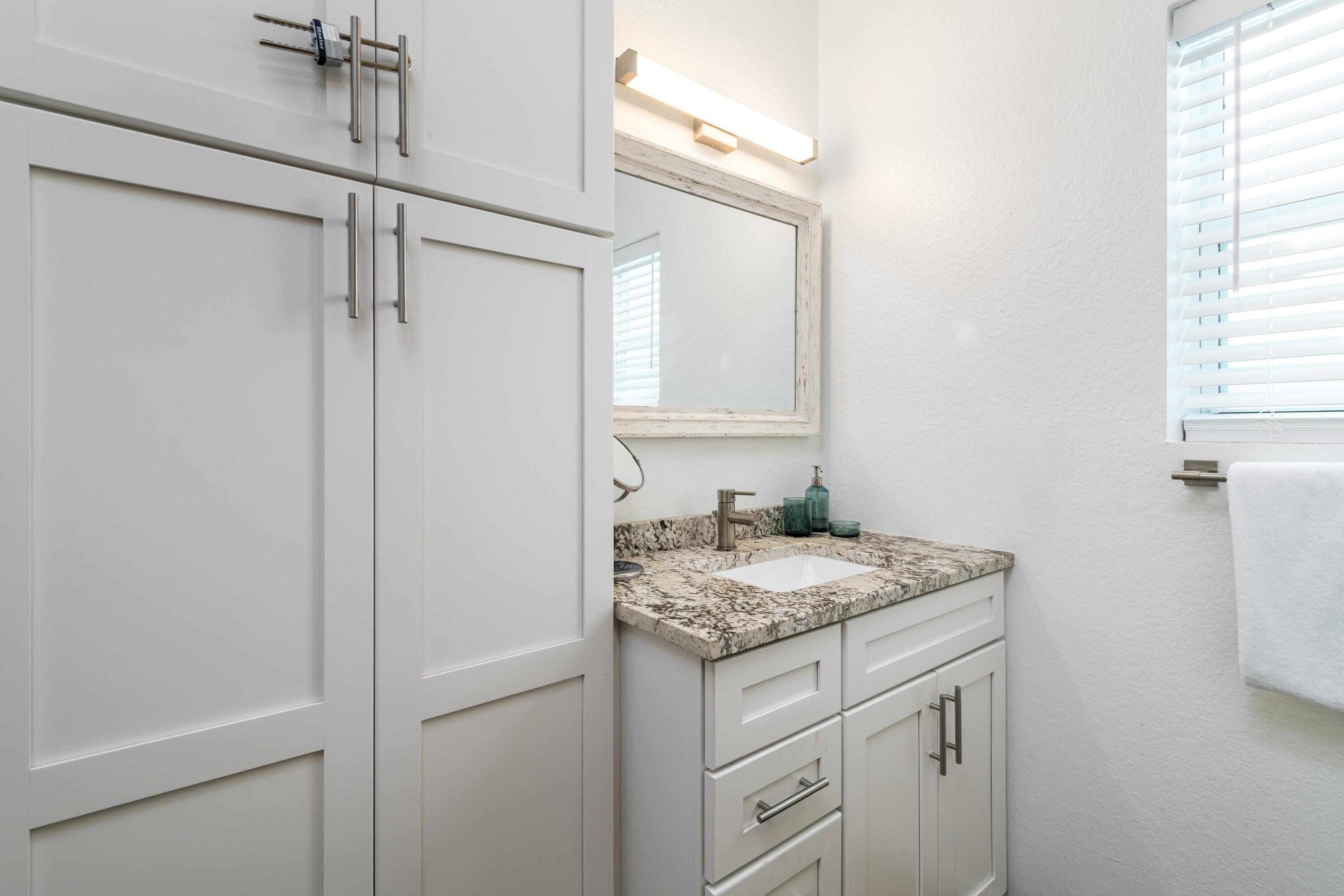 MARATHON, Florida, 33050, United States, 1 Bedroom Bedrooms, ,2 BathroomsBathrooms,Residential,For Sale,1951699