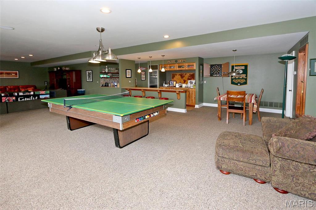 Ballwin, Missouri, 63021, United States, 4 Bedrooms Bedrooms, ,4 BathroomsBathrooms,Residential,For Sale,1794214