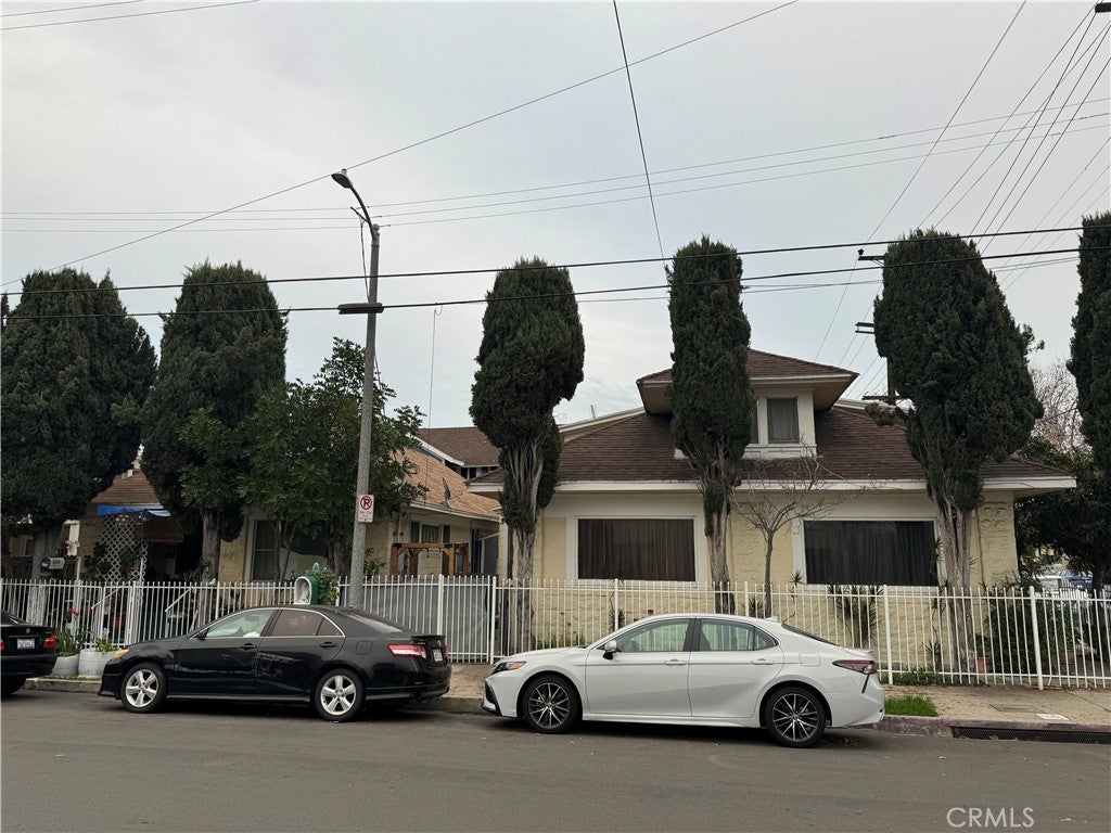 Los Angeles, California, 90007, United States, ,Residential,For Sale,2006196