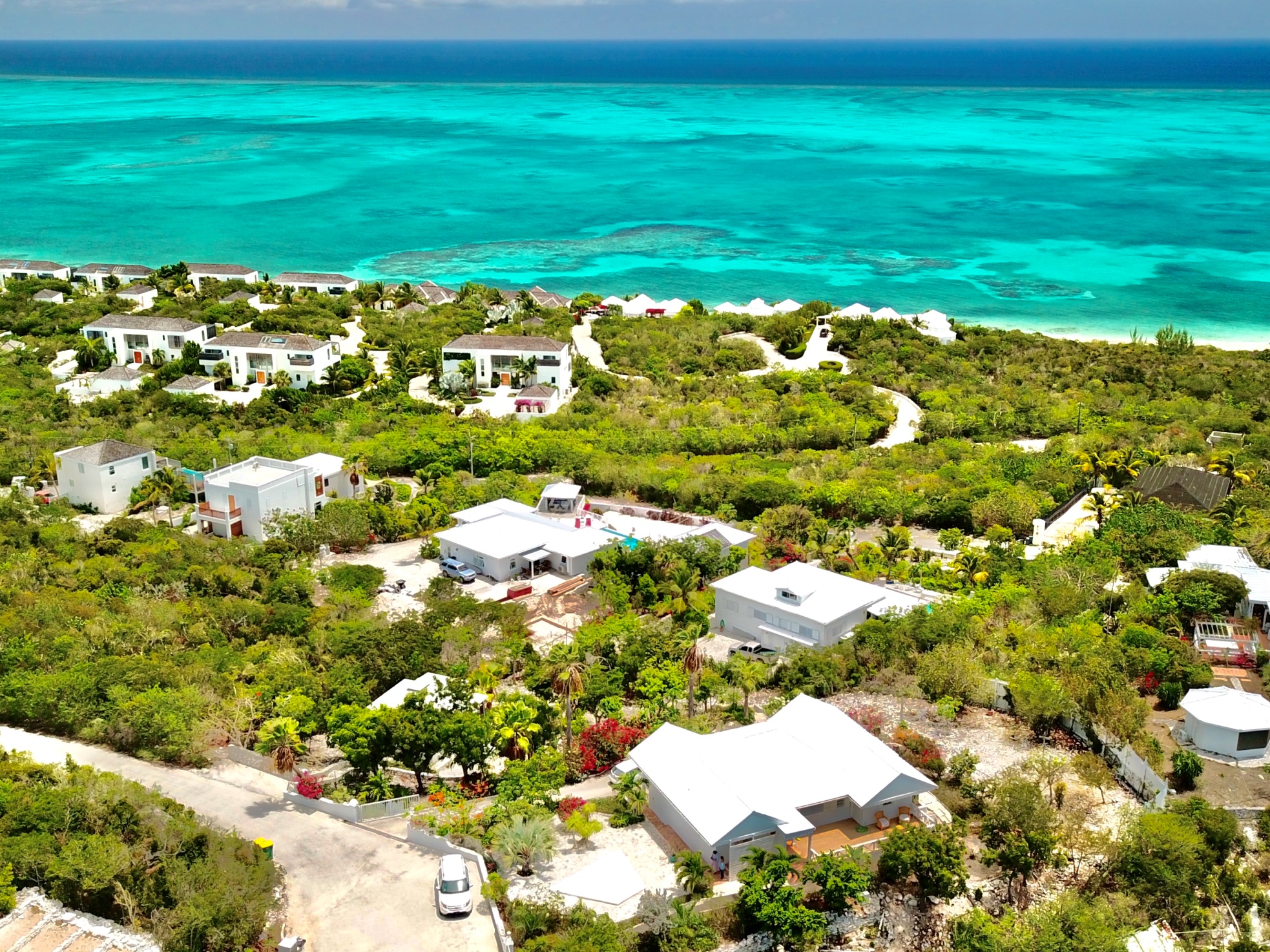 Crown Ridge Drive Villa + Guest House, Providenciales, TC, ,4 BathroomsBathrooms,Residential,For Sale,Crown Ridge Drive Villa + Guest House,1219429