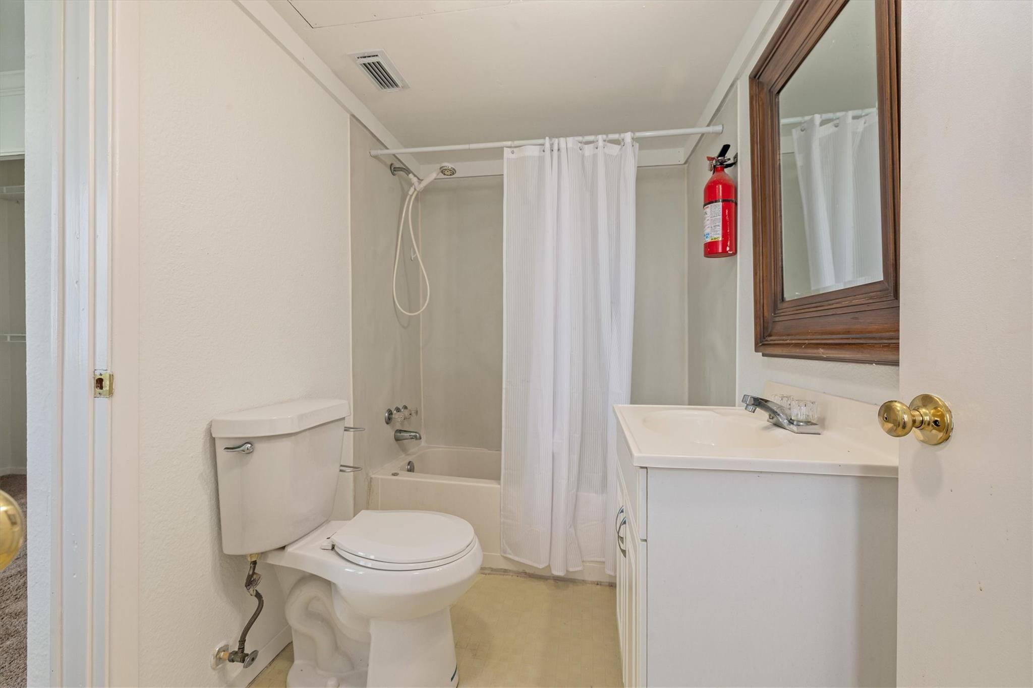 Galveston, Texas, 77551, United States, 4 Bedrooms Bedrooms, ,3 BathroomsBathrooms,Residential,For Sale,1934515
