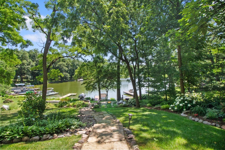 Crown Point, Indiana, 46307, United States, 3 Bedrooms Bedrooms, ,3 BathroomsBathrooms,Residential,For Sale,1942577