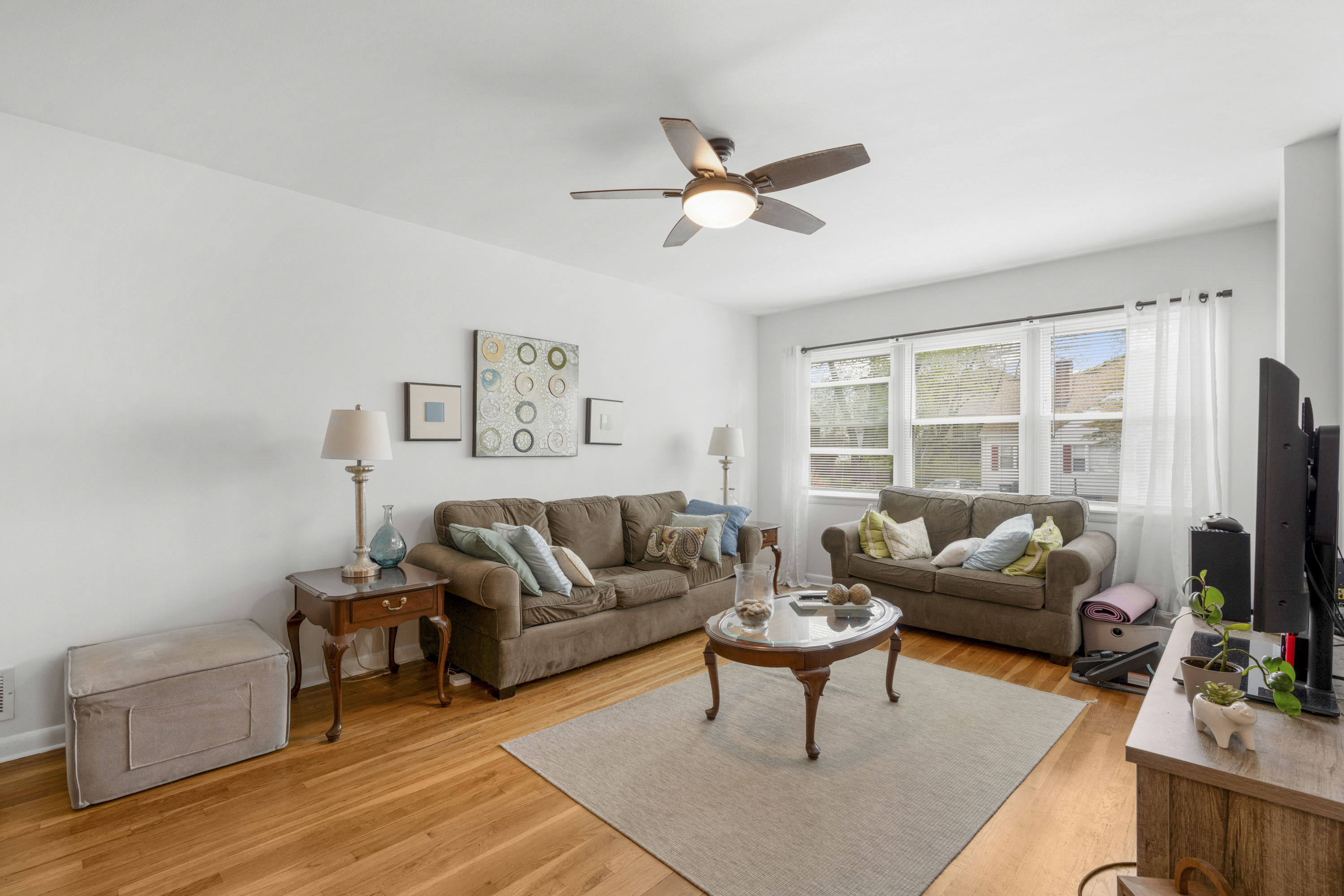  Lovely Harrison Two-Family Duplex - 物件實景