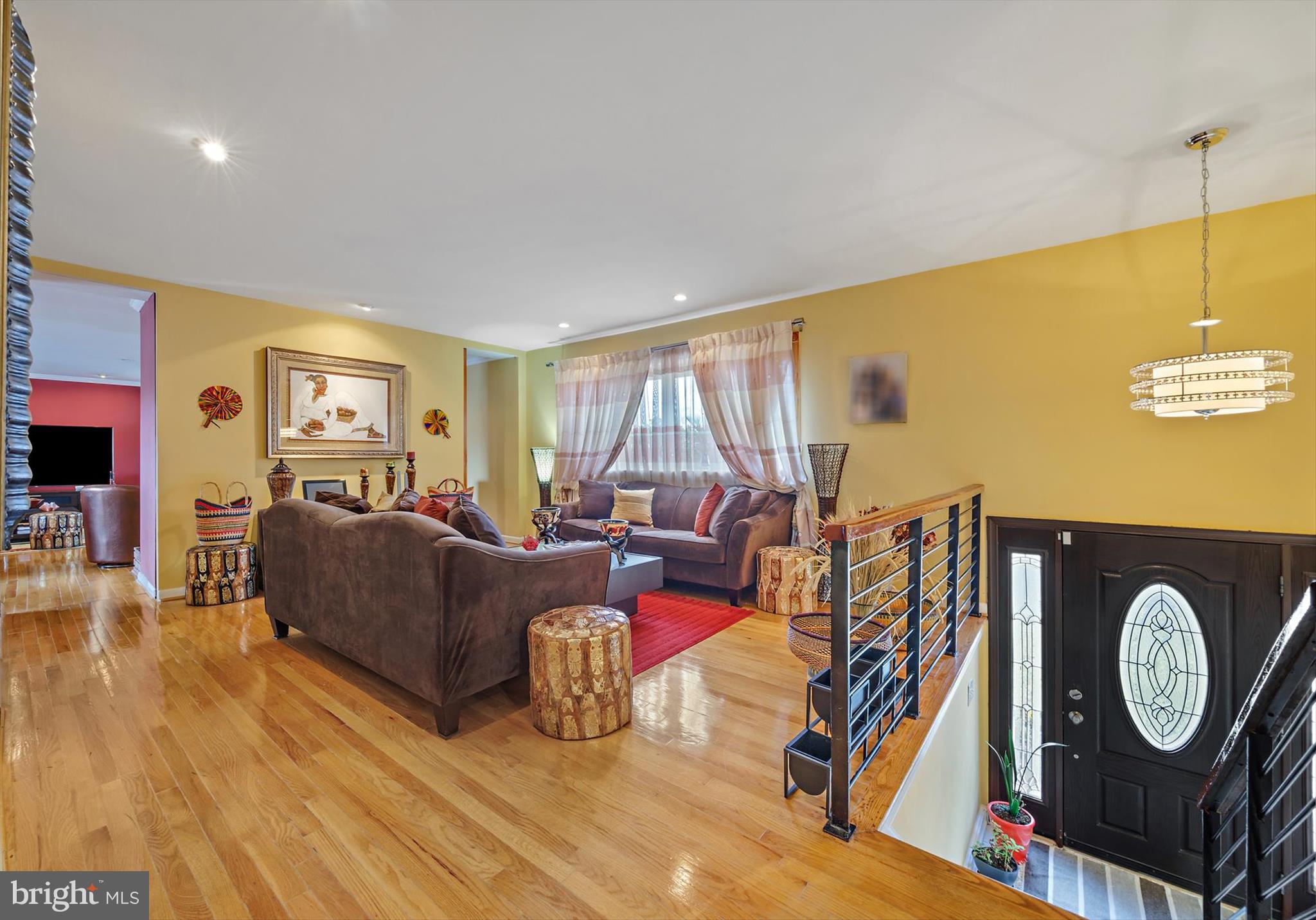 Clinton, Maryland, 20735, United States, 4 Bedrooms Bedrooms, ,3 BathroomsBathrooms,Residential,For Sale,2005934