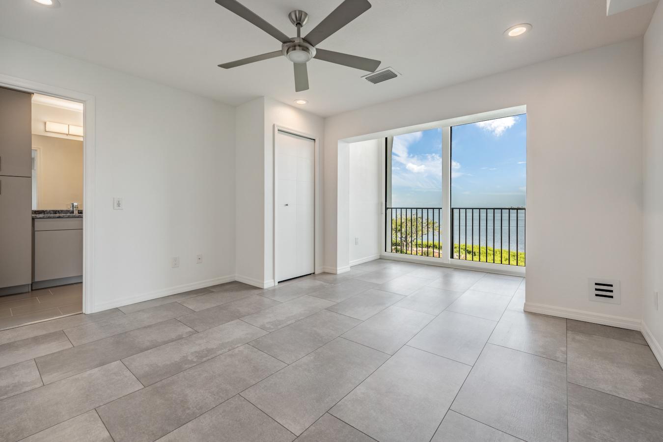 Tarpon Springs, Florida, 34689, United States, 4 Bedrooms Bedrooms, ,4 BathroomsBathrooms,Residential,For Sale,1863560