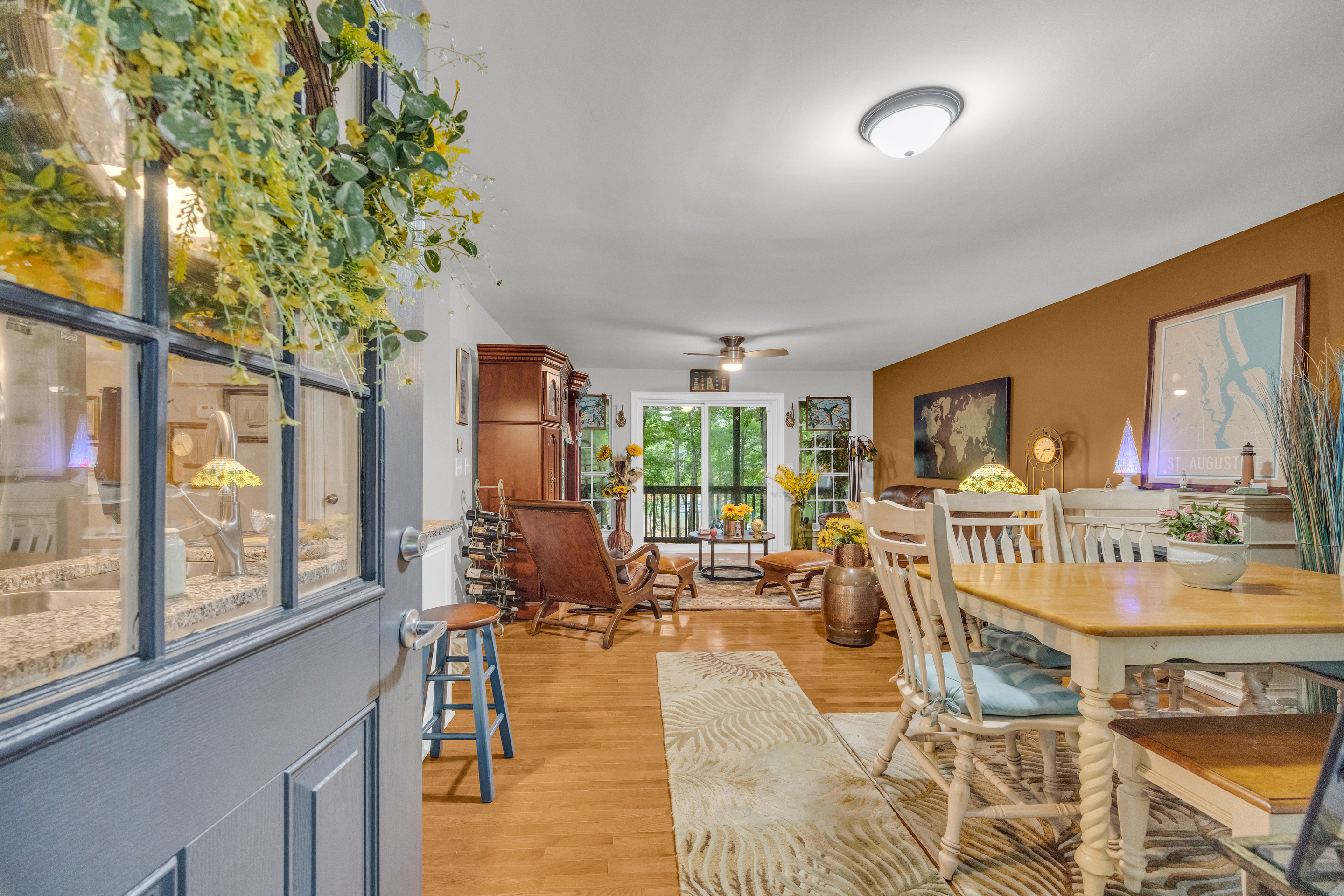 Hartwell, Georgia, 30643, United States, 2 Bedrooms Bedrooms, ,1 BathroomBathrooms,Residential,For Sale,1908192