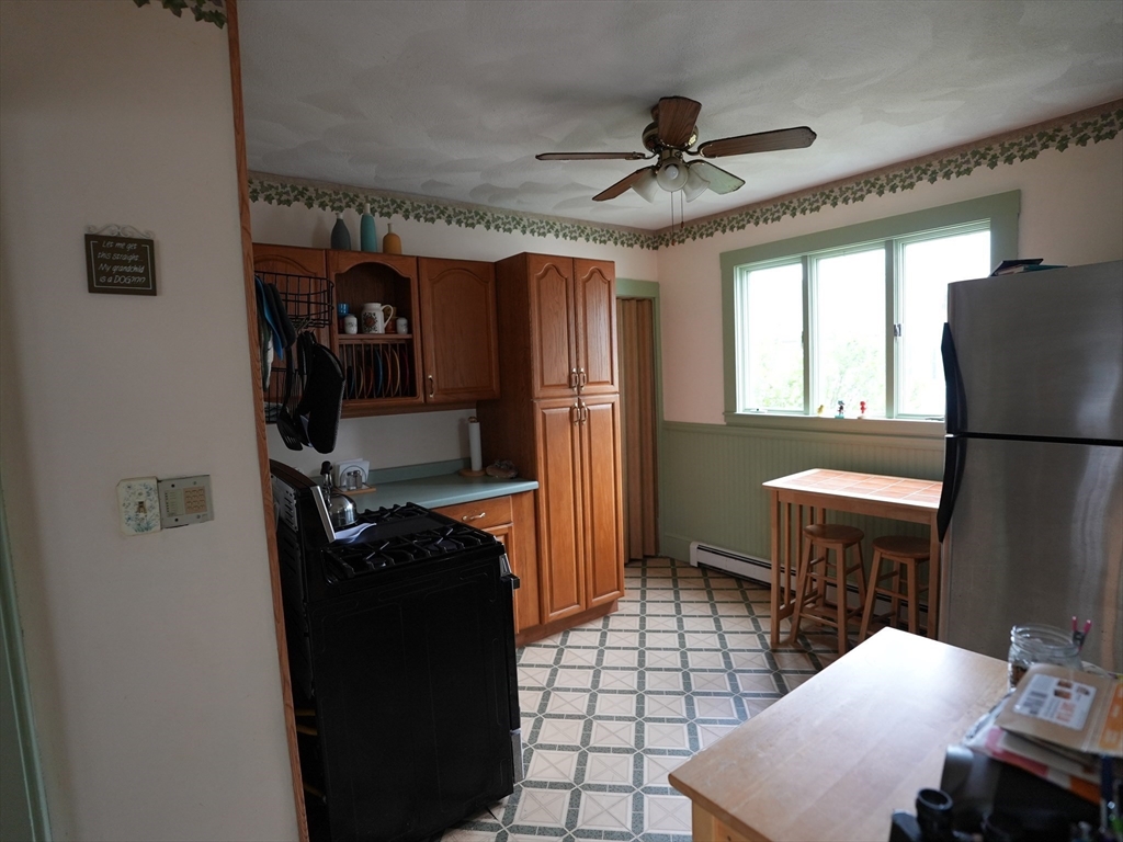 Revere, Massachusetts, 02151, United States, 2 Bedrooms Bedrooms, ,2 BathroomsBathrooms,Residential,For Sale,1935800