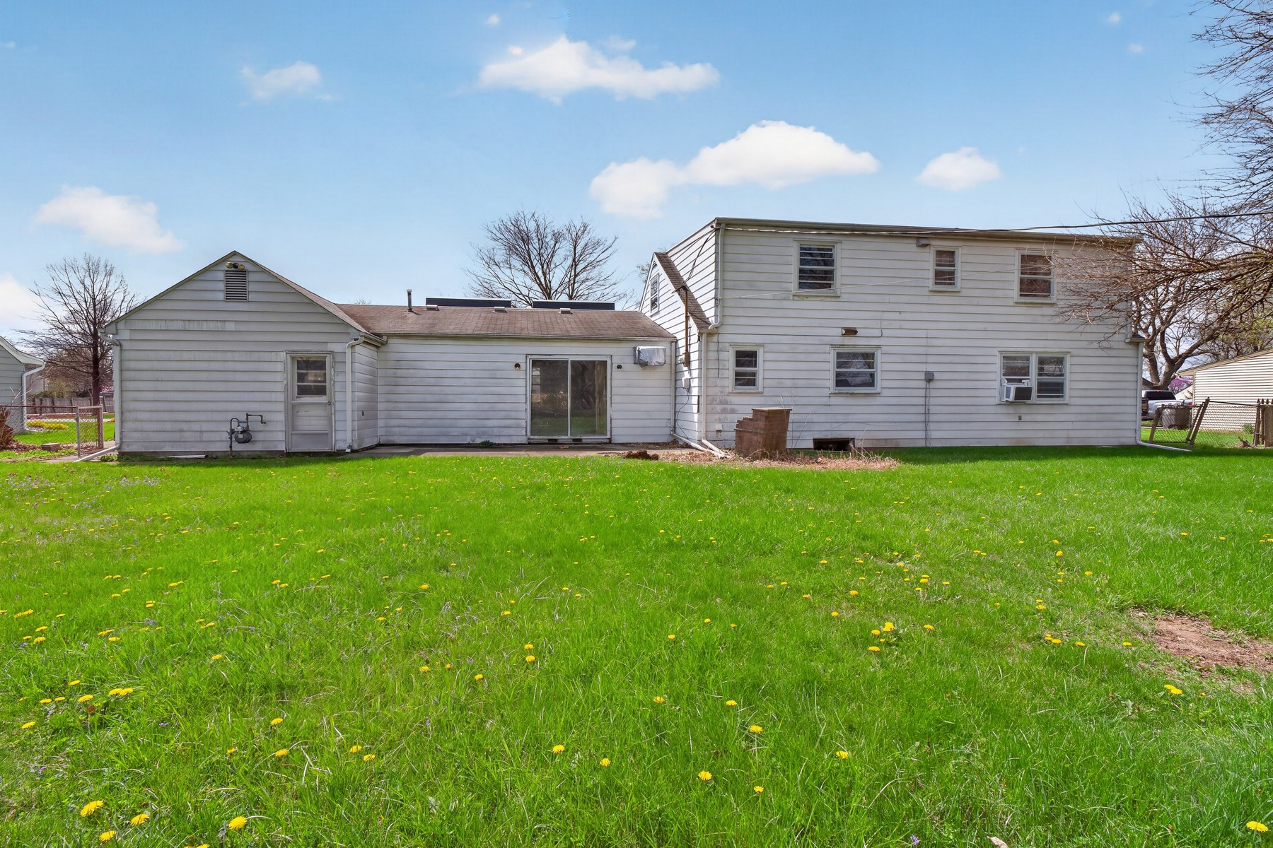  Fort Wayne Home Filled with Potential - 物件實景