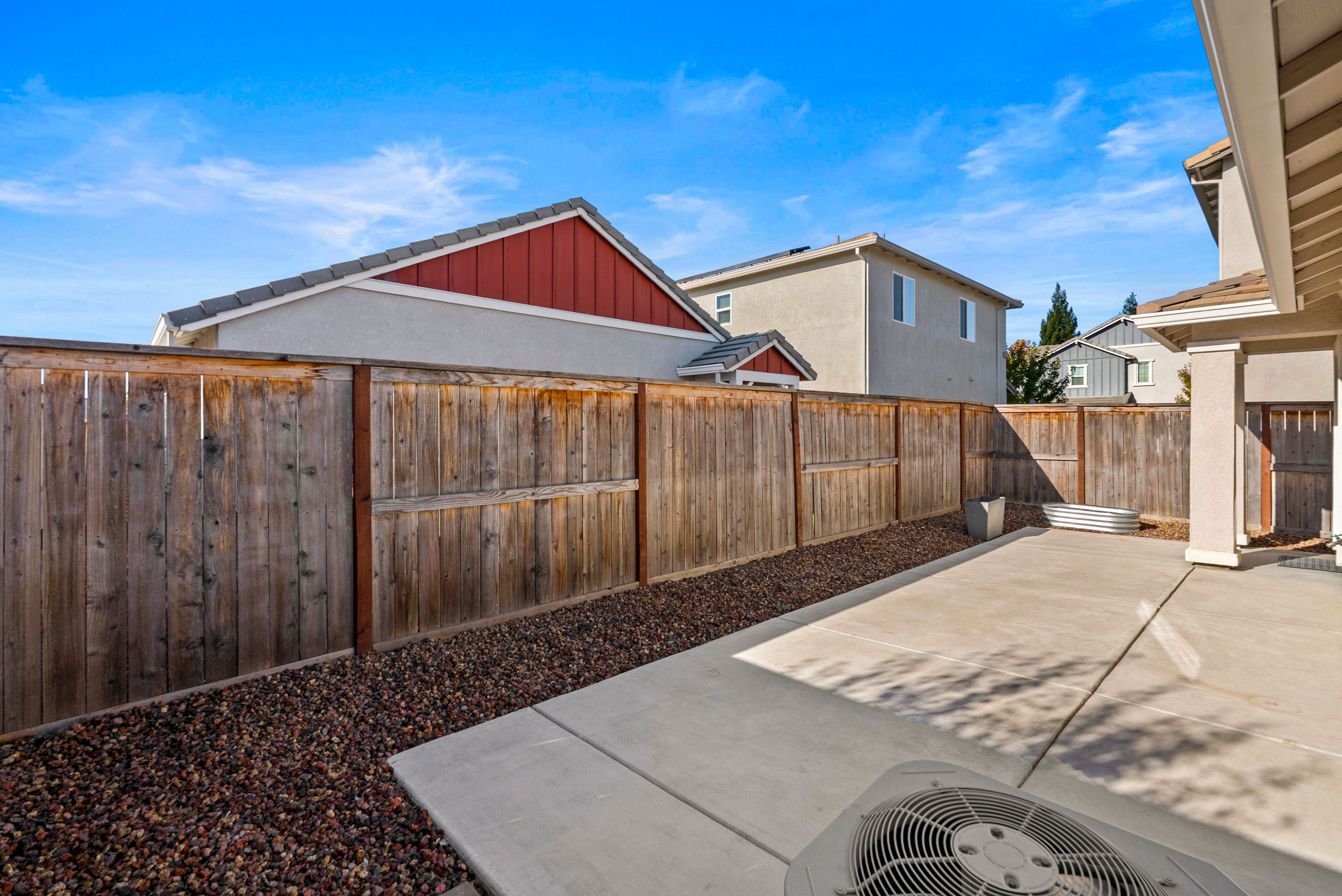  4388 Silver Cedar Lane, Sacramento, CA 95834 - 物件實景