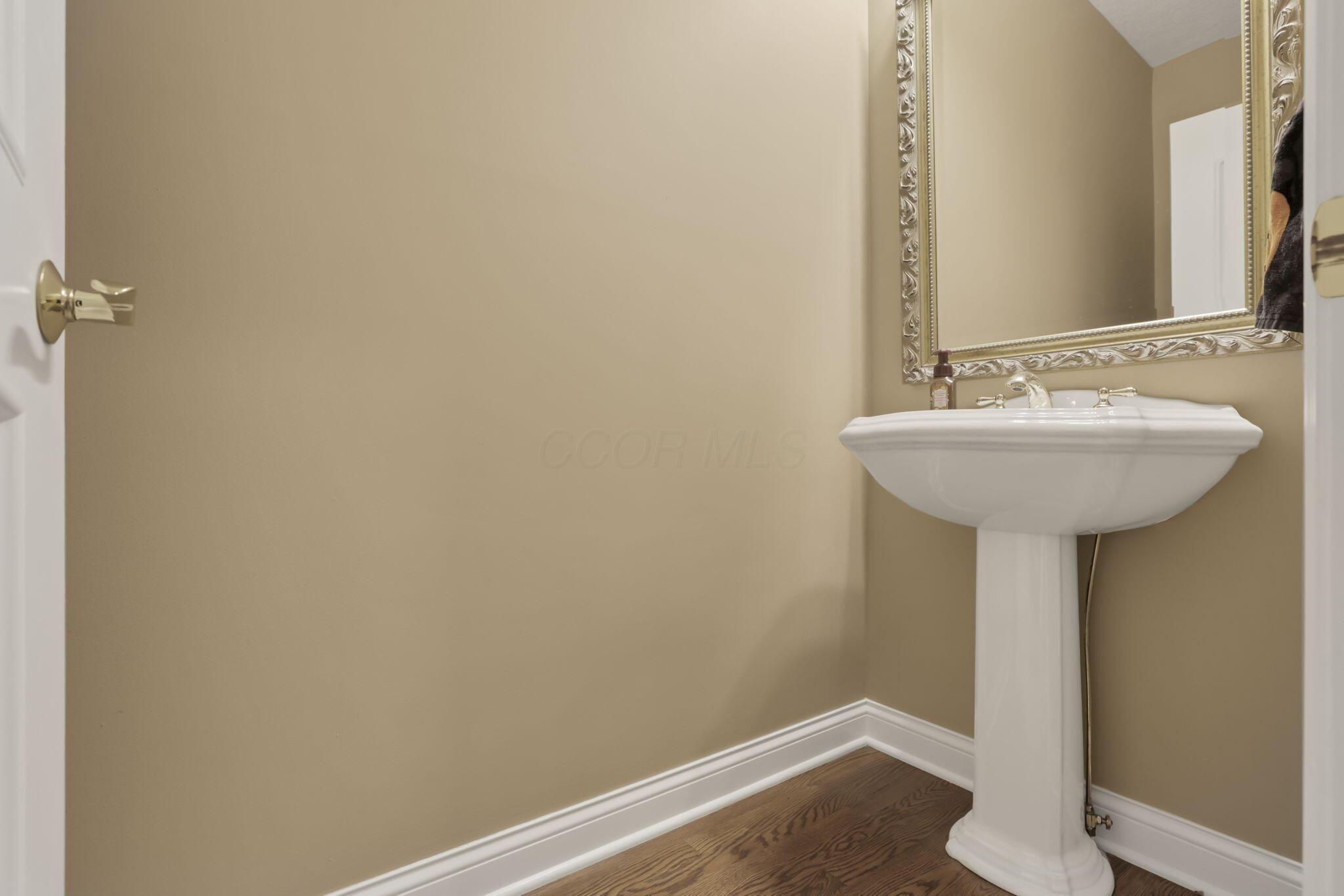 Delaware, Ohio, 43015, United States, 4 Bedrooms Bedrooms, ,4 BathroomsBathrooms,Residential,For Sale,1987027