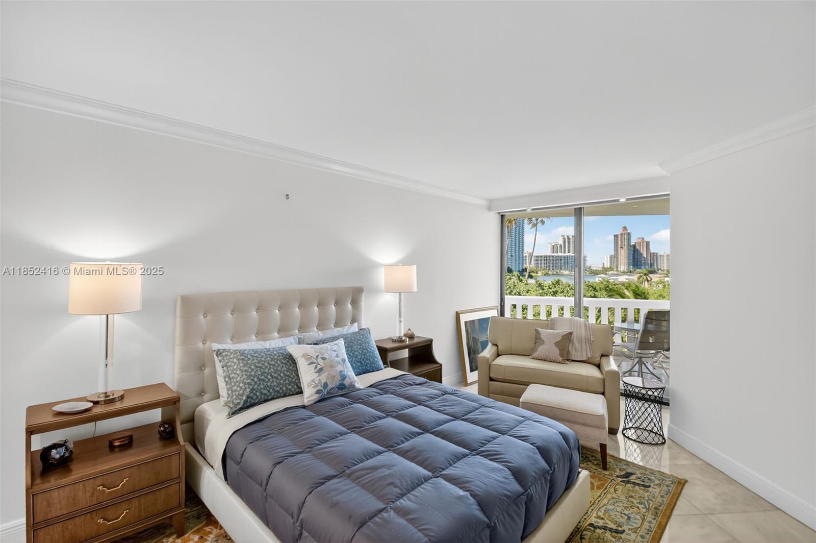 Aventura, Florida, 33160, United States, 2 Bedrooms Bedrooms, ,2 BathroomsBathrooms,Residential,For Sale,1908506