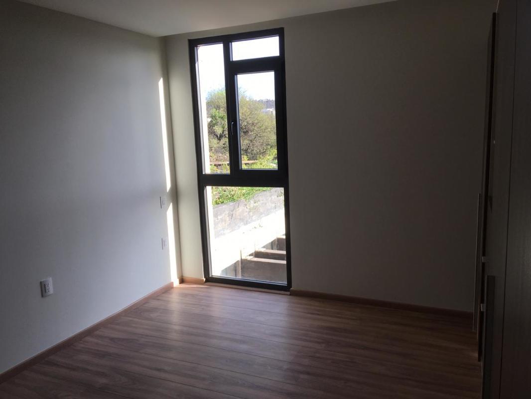Boulevard Arco de Piedra, Querétaro, Querétaro, 76127, Mexico, 2 Bedrooms Bedrooms, ,2 BathroomsBathrooms,Residential,For Sale,Boulevard Arco de Piedra,1576287