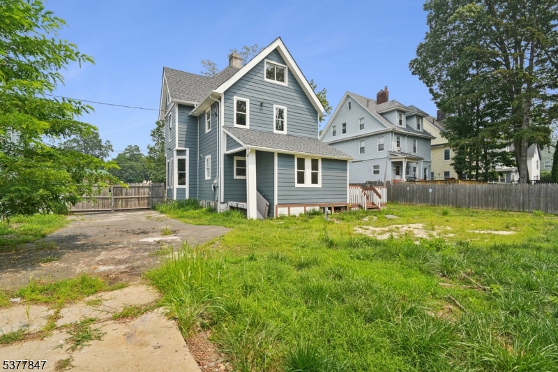 City Of Orange Twp., New Jersey, 07050, United States, 4 Bedrooms Bedrooms, ,5 BathroomsBathrooms,Residential,For Sale,1916773