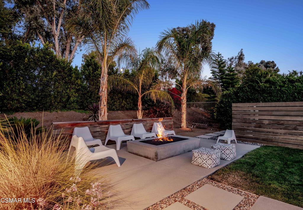 Simi Valley, California, 93065, United States, 4 Bedrooms Bedrooms, ,3 BathroomsBathrooms,Residential,For Sale,1941283